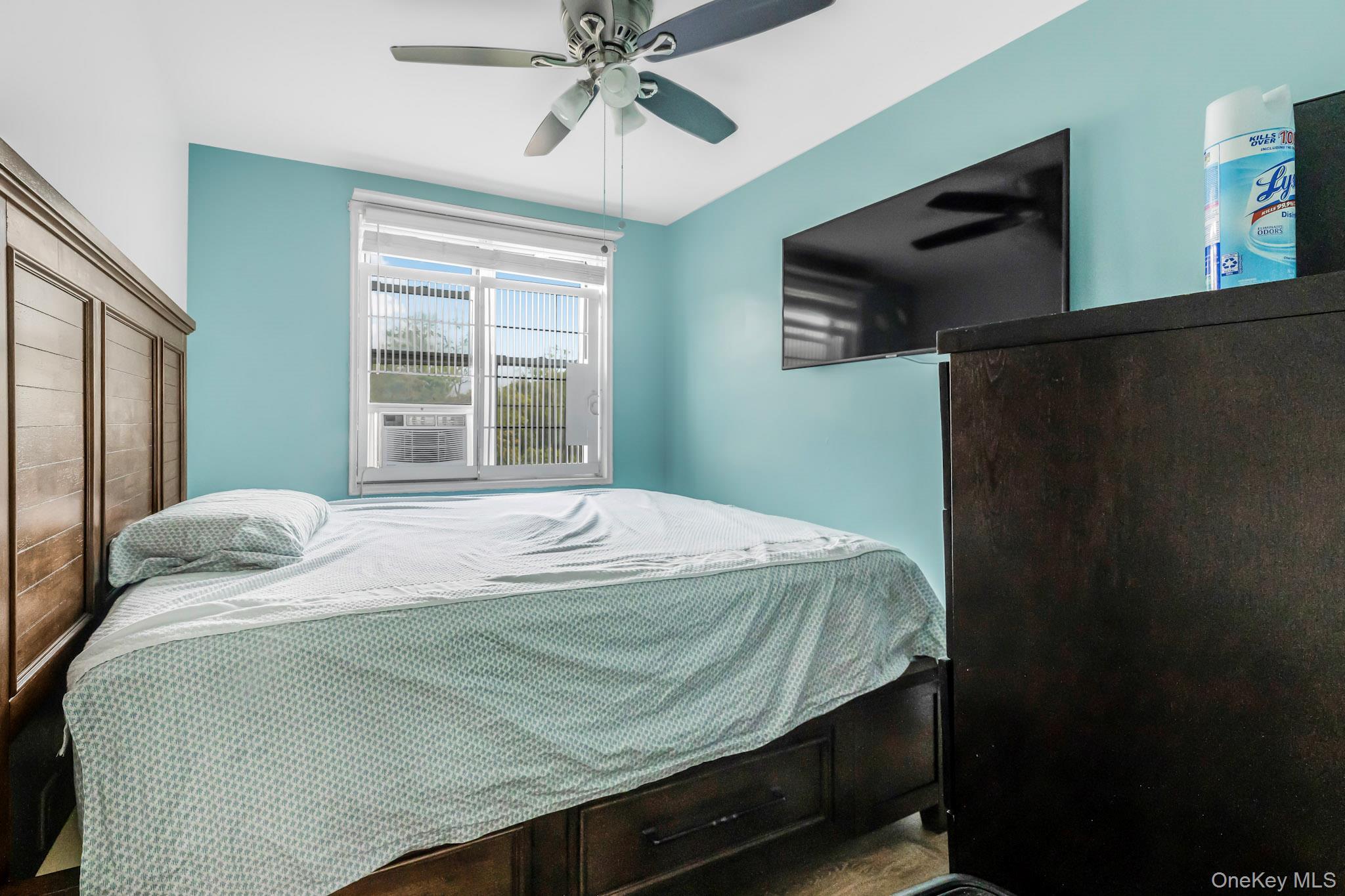 Coop Riverdale  Westchester County, NY 10705, MLS-924330-19