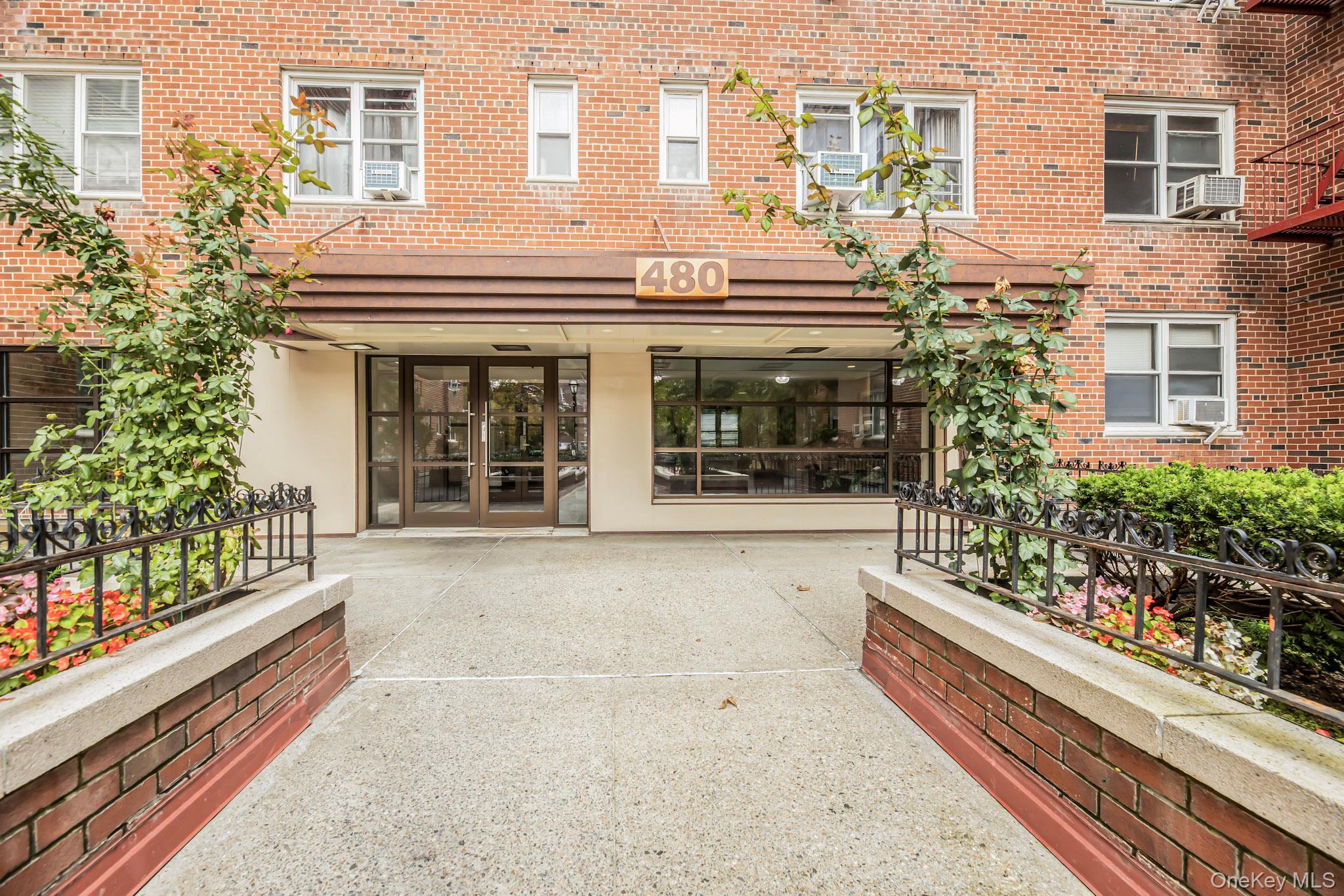 Coop Riverdale  Westchester County, NY 10705, MLS-924330-3