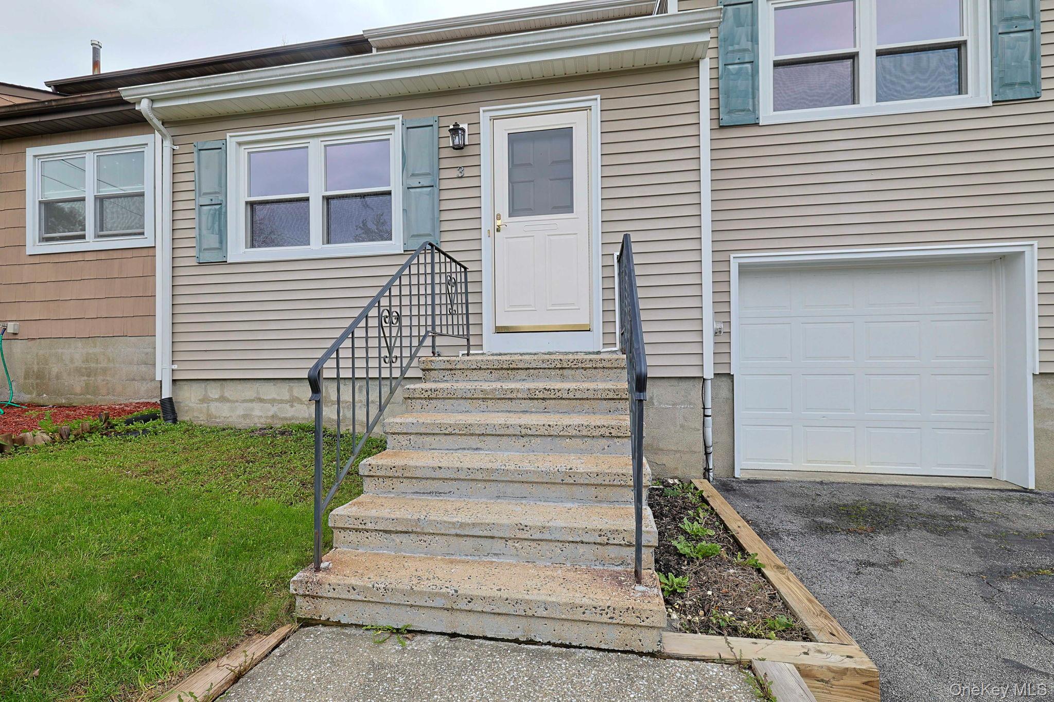 Single Family Hamlet Dutchess County, NY 12590, MLS-924334-2