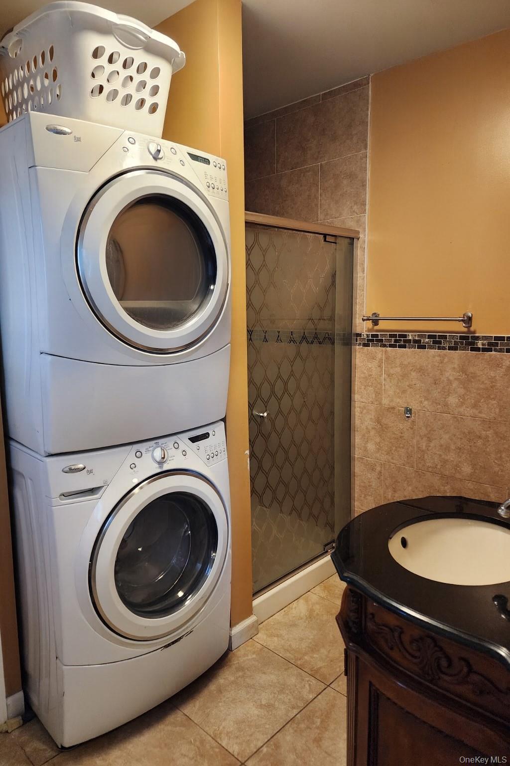 Single Family Franklin  Nassau County, NY 11709, MLS-924335-14