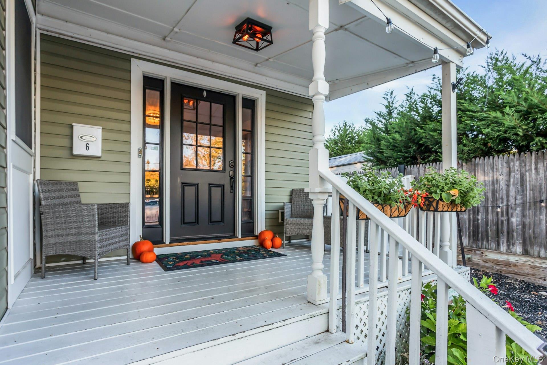 Single Family Franklin  Nassau County, NY 11709, MLS-924335-4