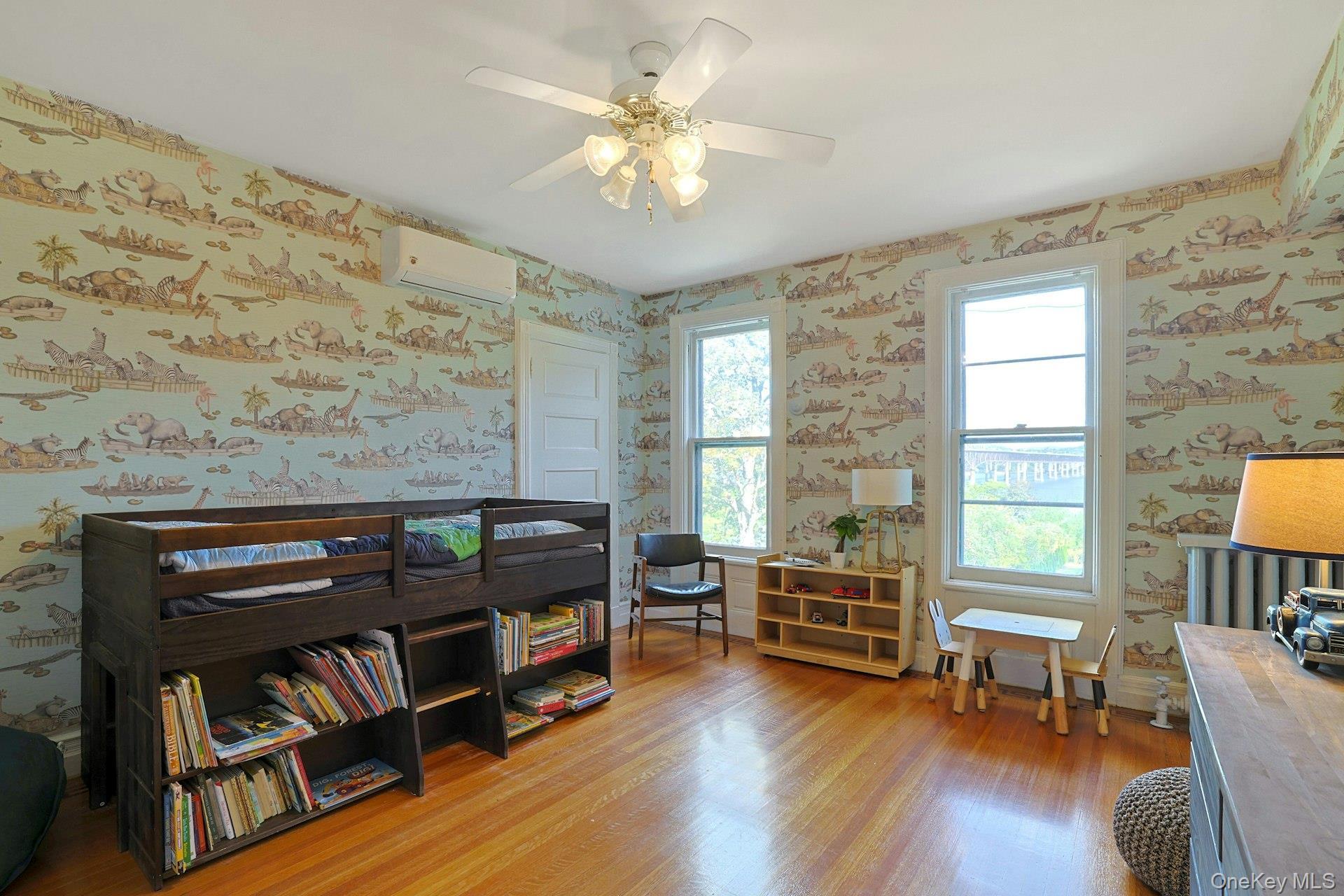 Single Family Grand Orange County, NY 12550, MLS-924370-23