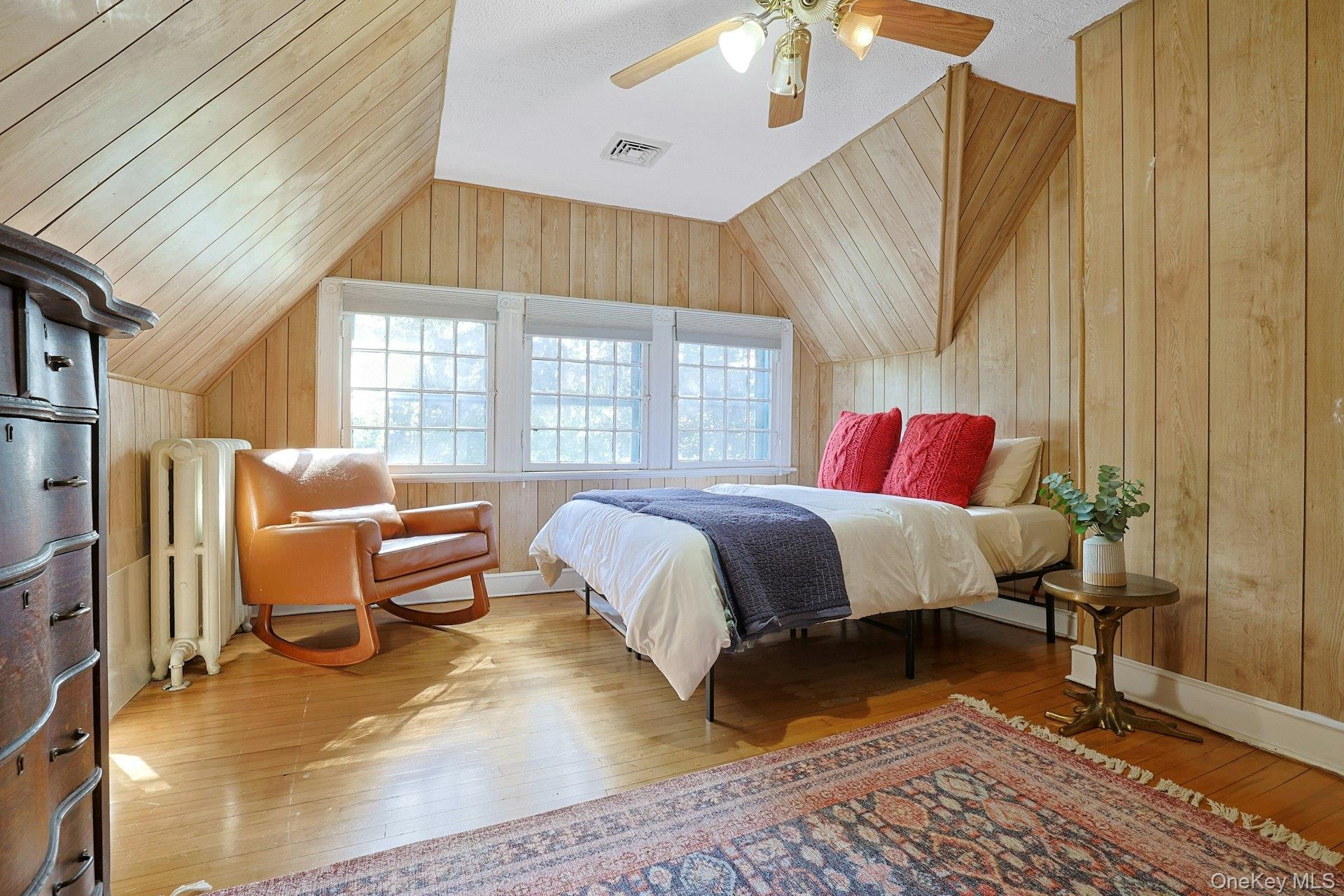 Single Family Grand Orange County, NY 12550, MLS-924370-25