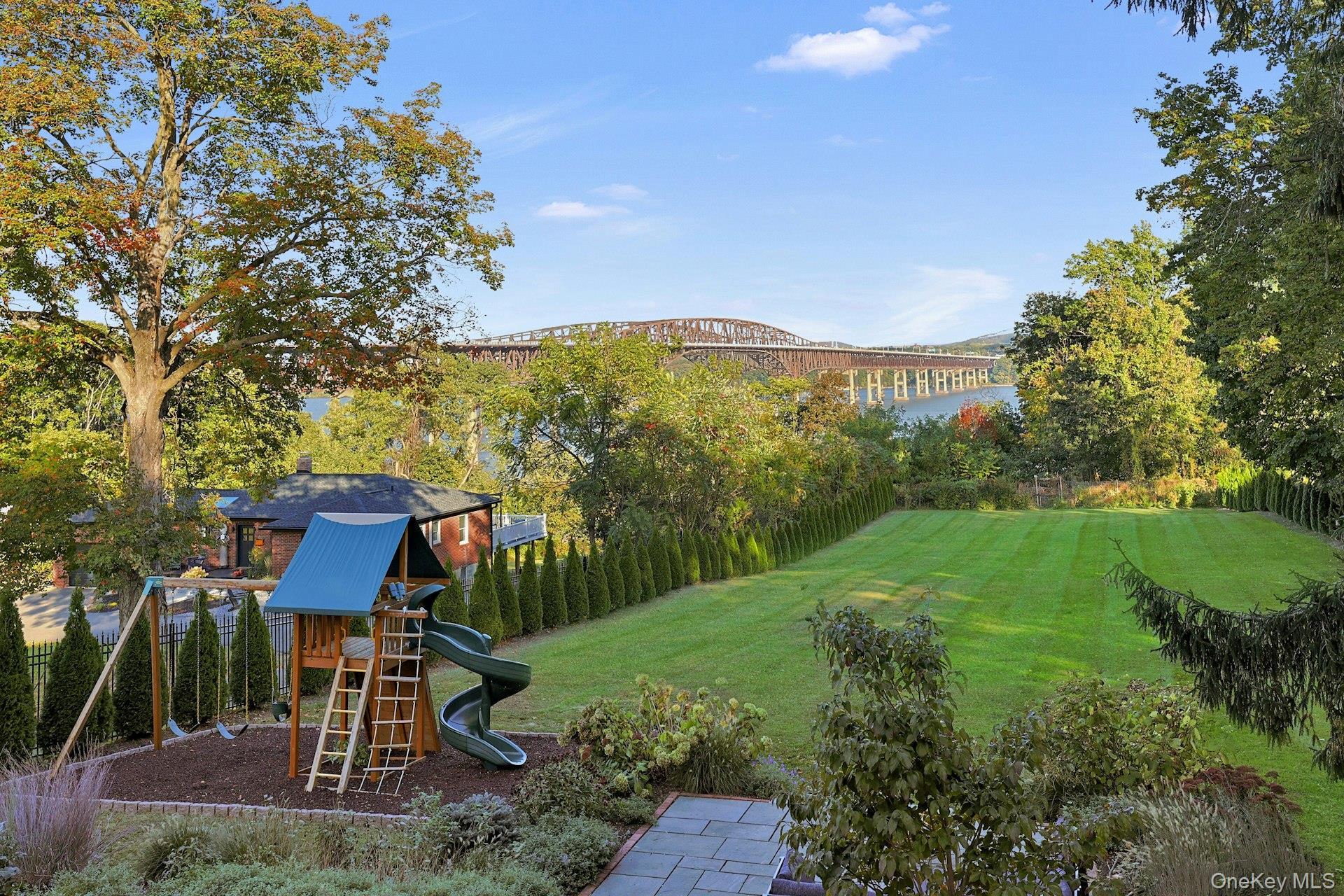 Single Family Grand Orange County, NY 12550, MLS-924370-37