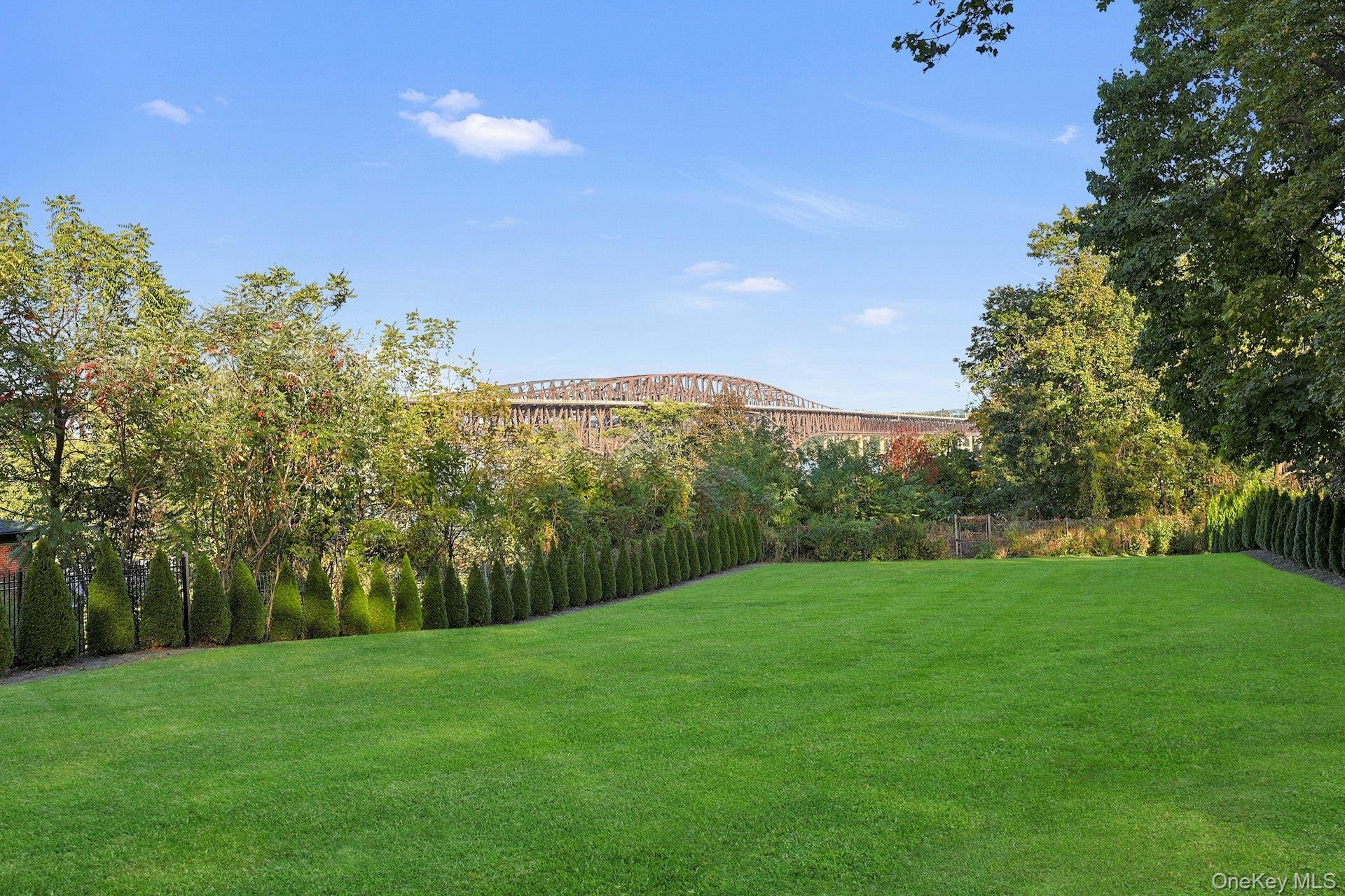 Single Family Grand Orange County, NY 12550, MLS-924370-38