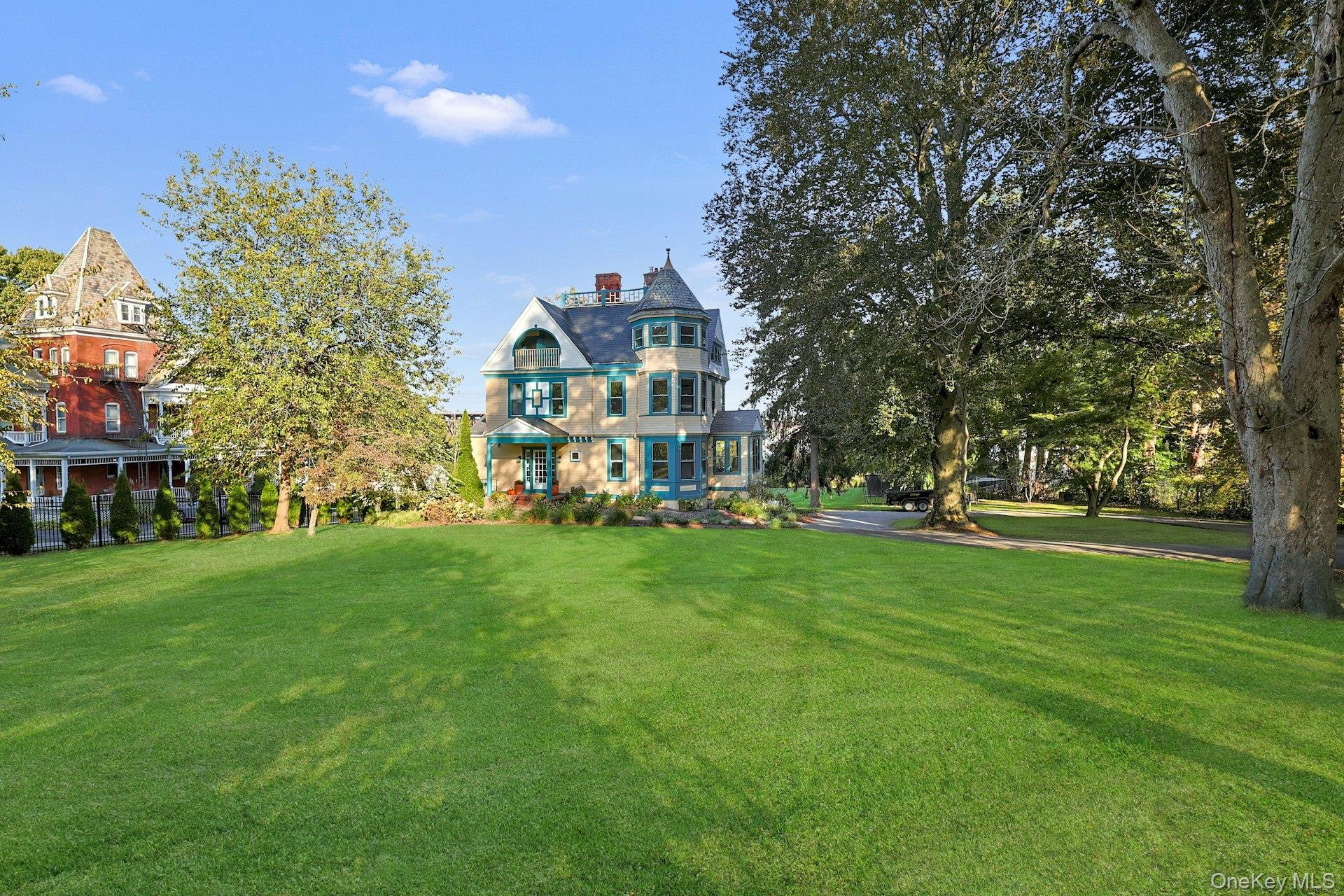 Single Family Grand Orange County, NY 12550, MLS-924370-40