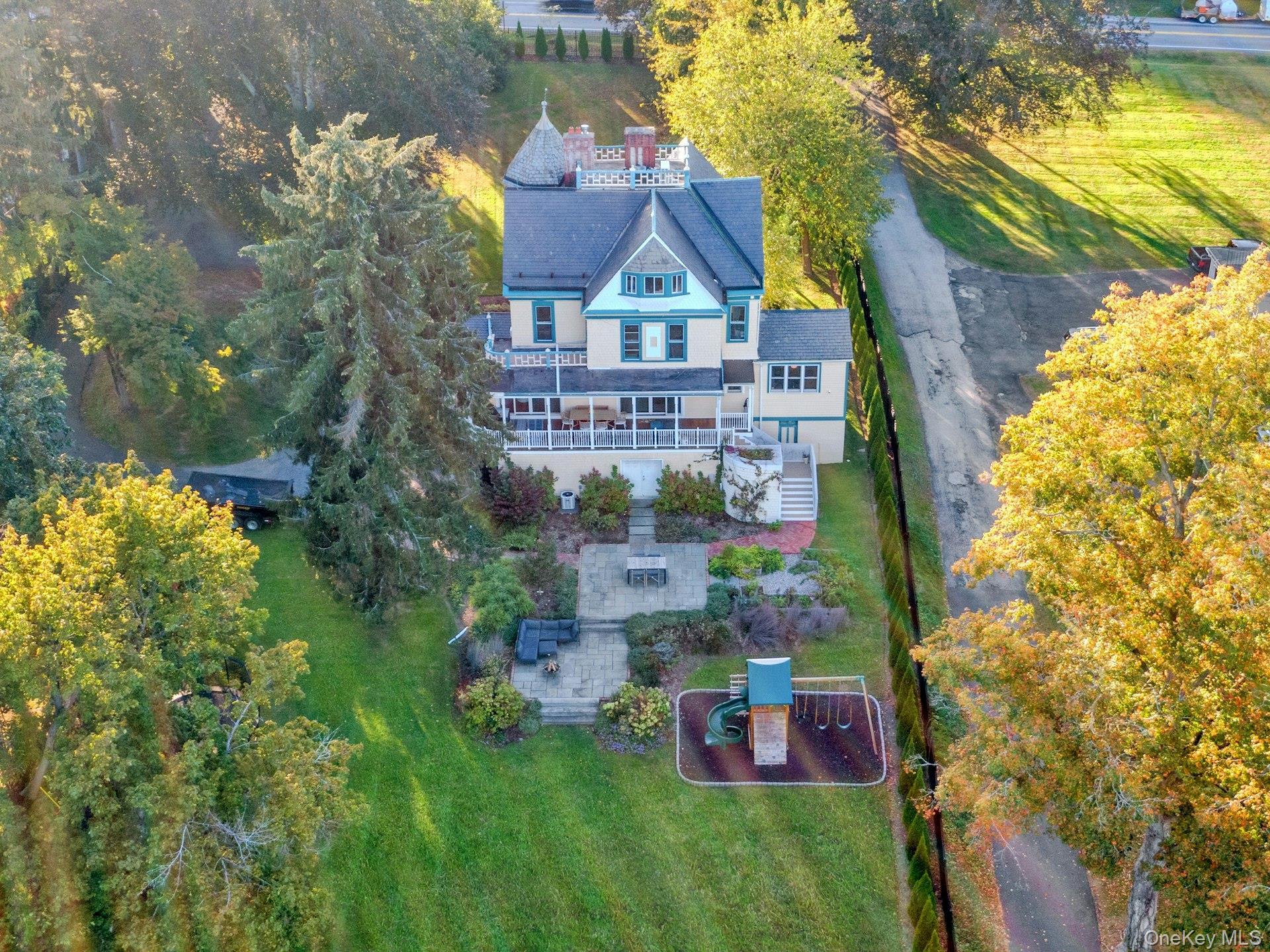 Single Family Grand Orange County, NY 12550, MLS-924370-41