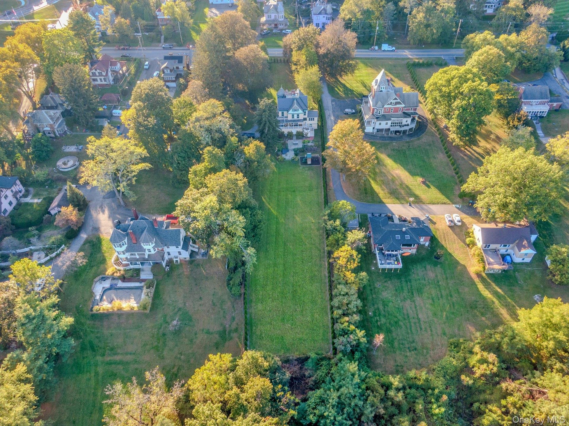 Single Family Grand Orange County, NY 12550, MLS-924370-44