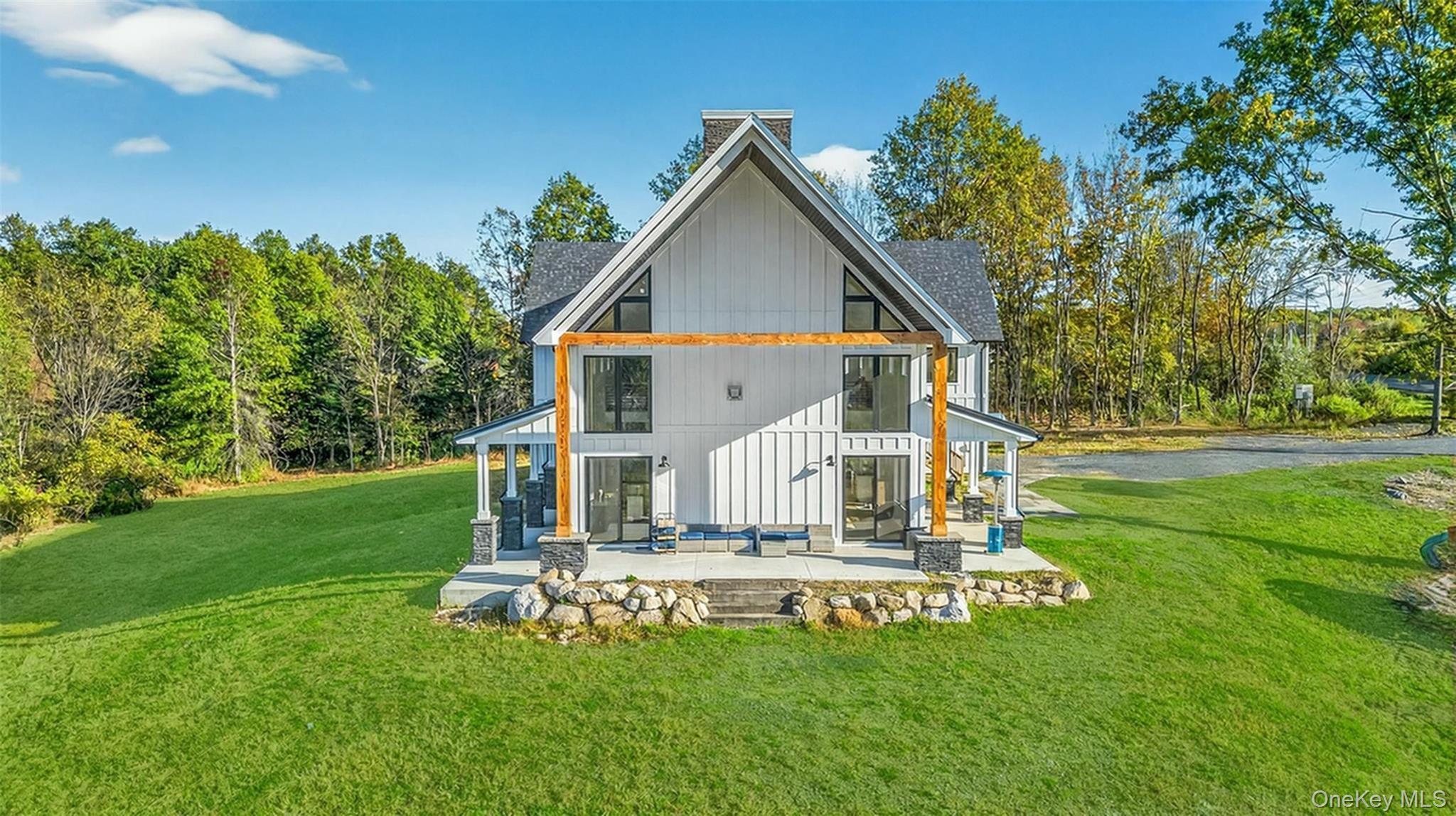 Single Family Misty Ridge Ulster County, NY 12525, MLS-924397-10