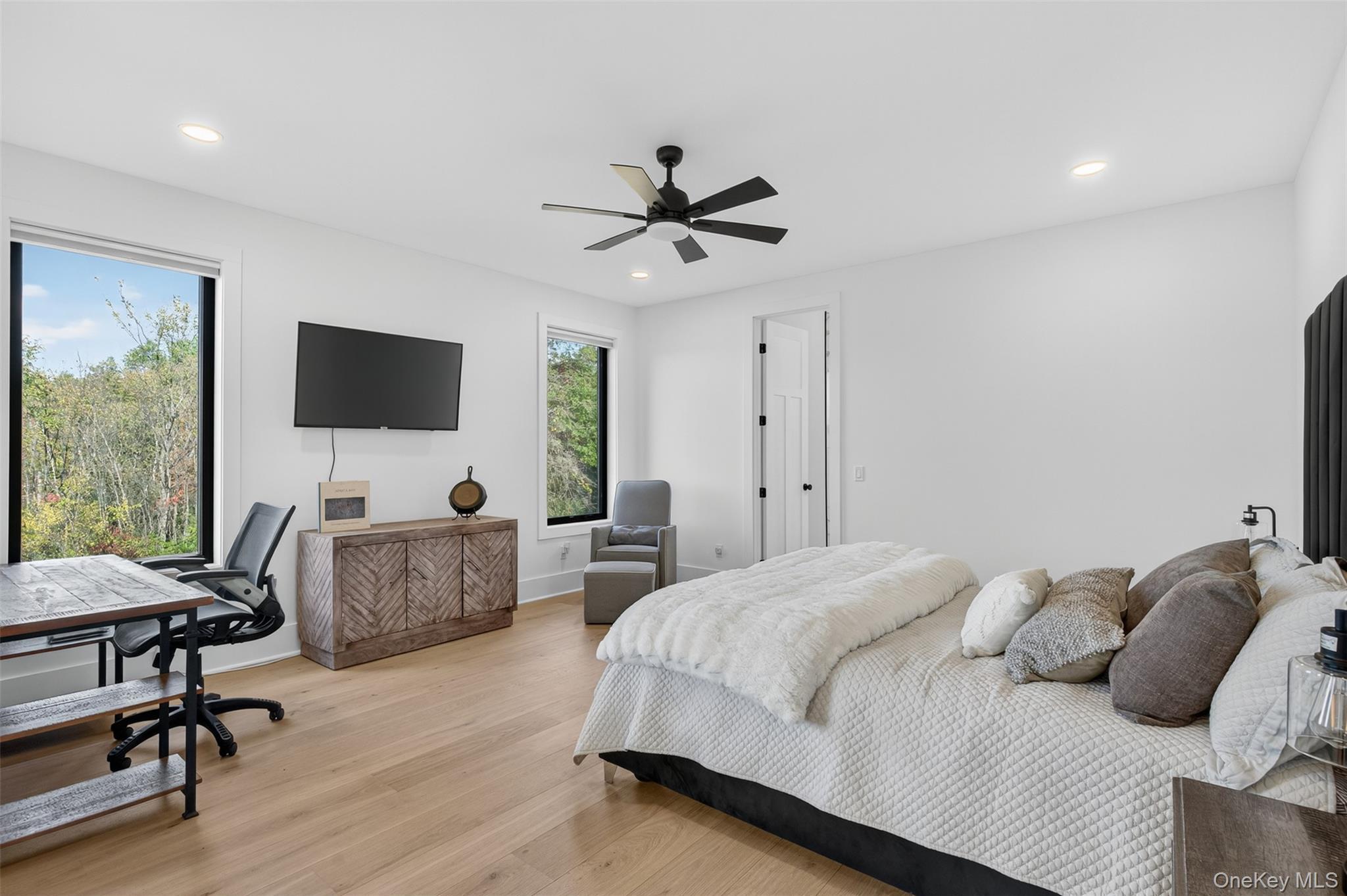 Single Family Misty Ridge Ulster County, NY 12525, MLS-924397-21