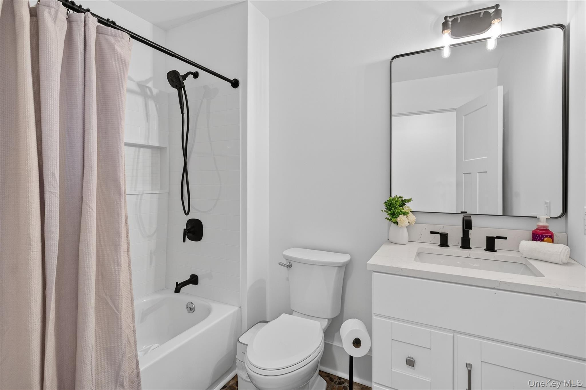 Single Family Misty Ridge Ulster County, NY 12525, MLS-924397-28