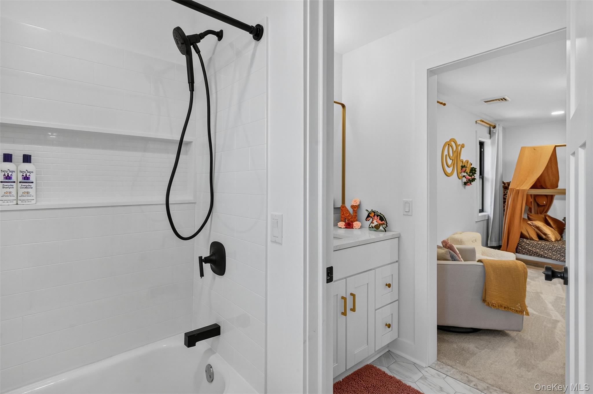 Single Family Misty Ridge Ulster County, NY 12525, MLS-924397-38