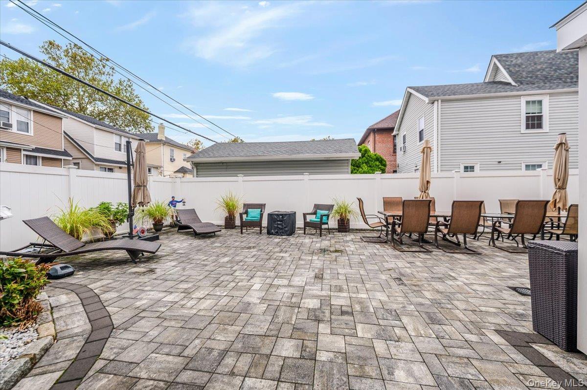 Single Family Mahan Bronx, NY 10461, MLS-924403-13