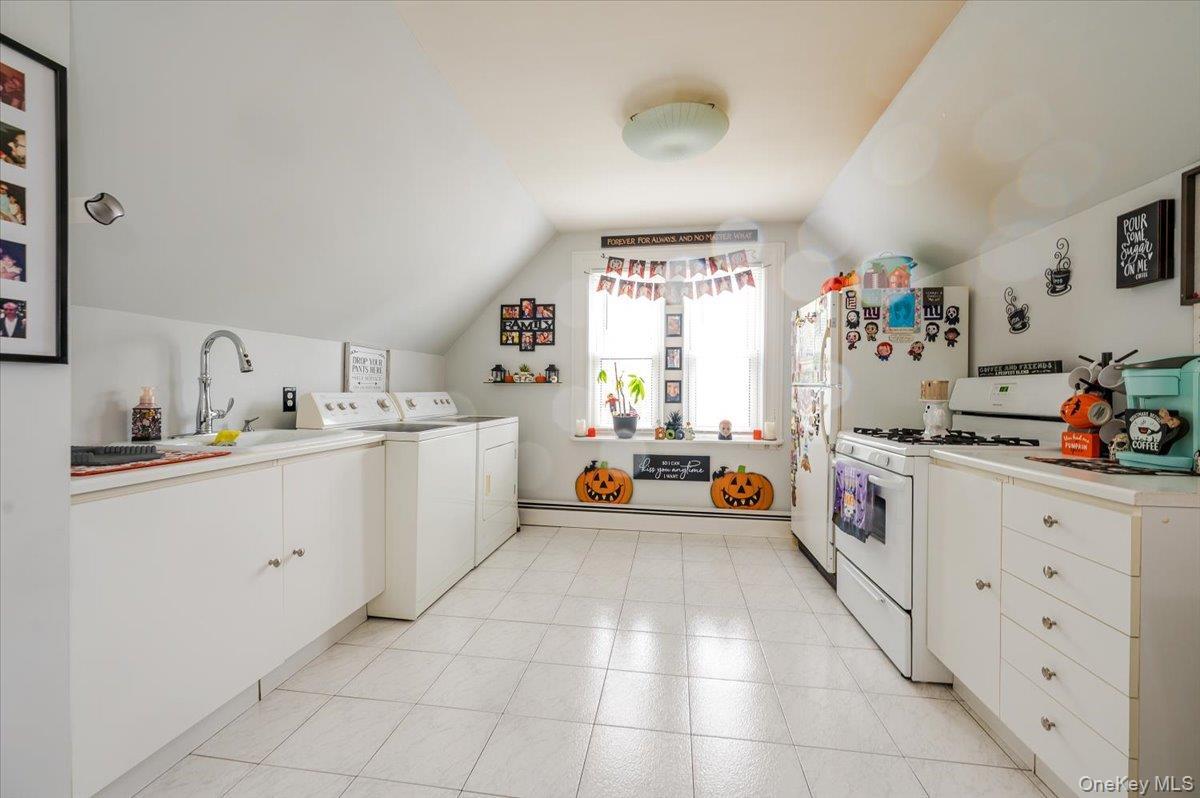 Single Family Mahan Bronx, NY 10461, MLS-924403-33