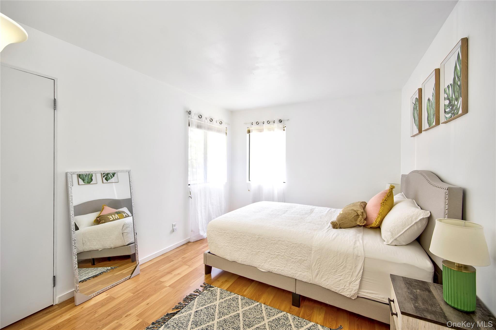 Single Family School  Suffolk County, NY 11946, MLS-924405-17