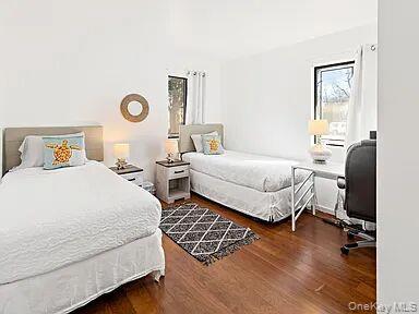 Single Family School  Suffolk County, NY 11946, MLS-924405-19