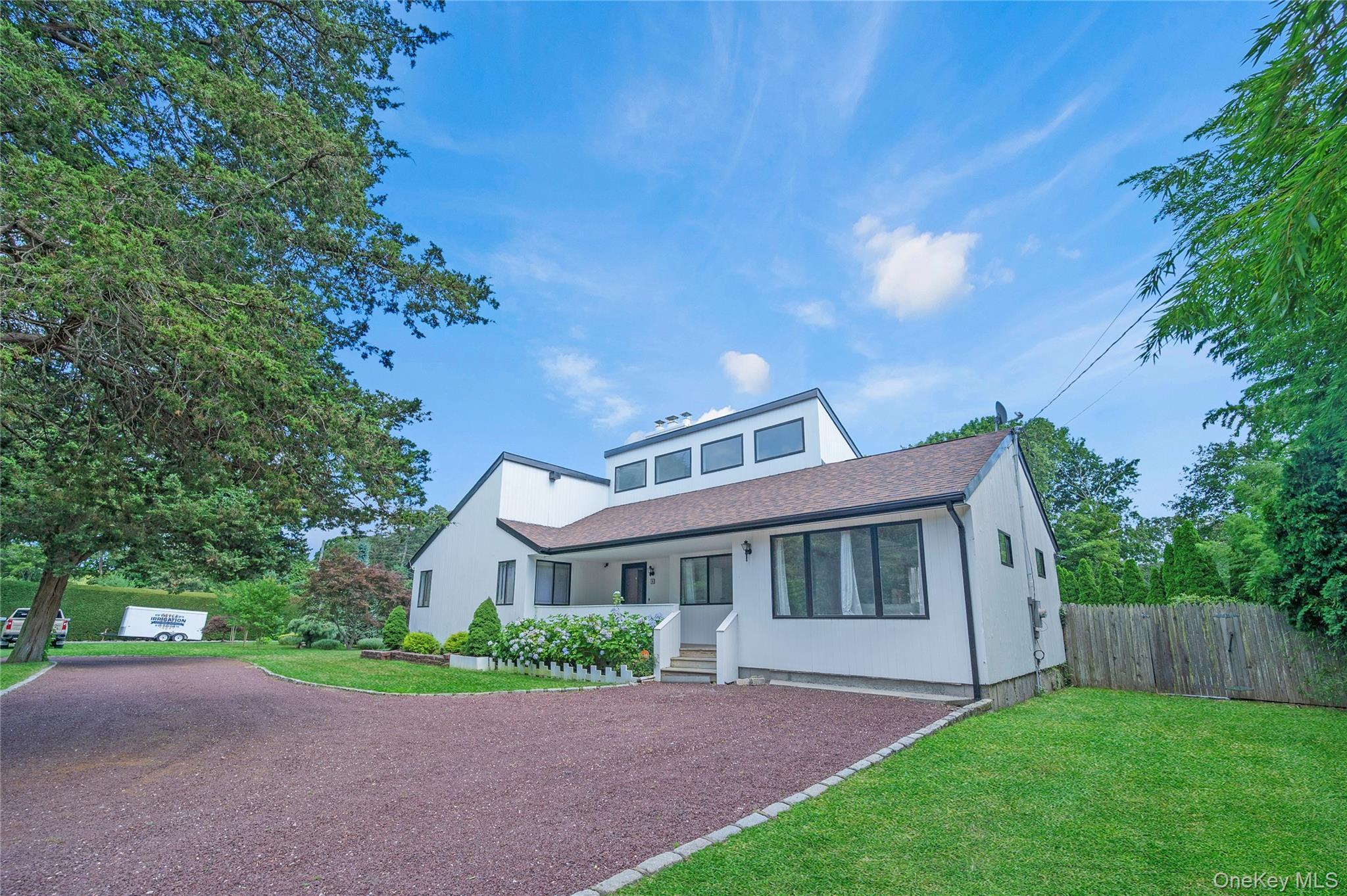 Single Family School  Suffolk County, NY 11946, MLS-924405-2