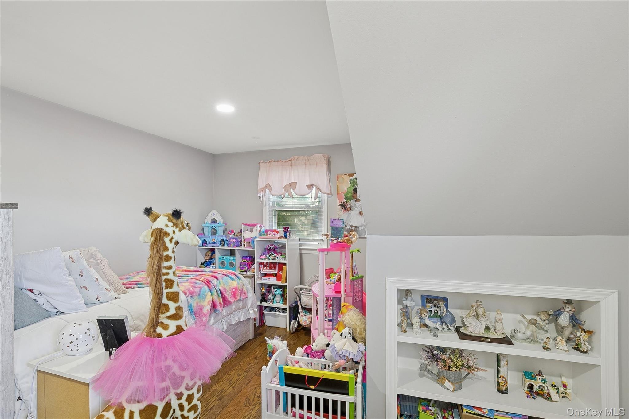 Single Family 11th  Suffolk County, NY 11729, MLS-924413-22