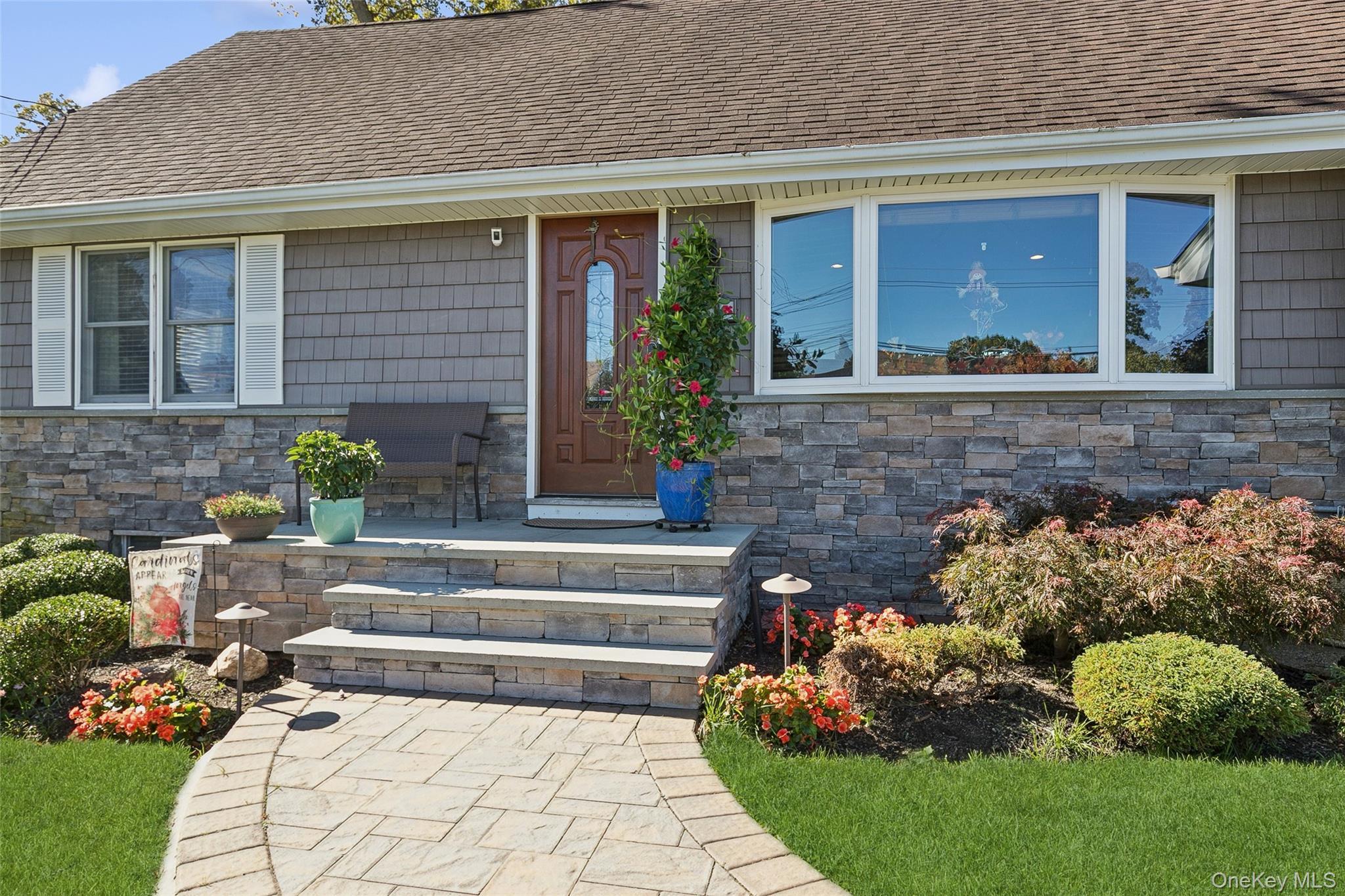 Single Family 11th  Suffolk County, NY 11729, MLS-924413-4