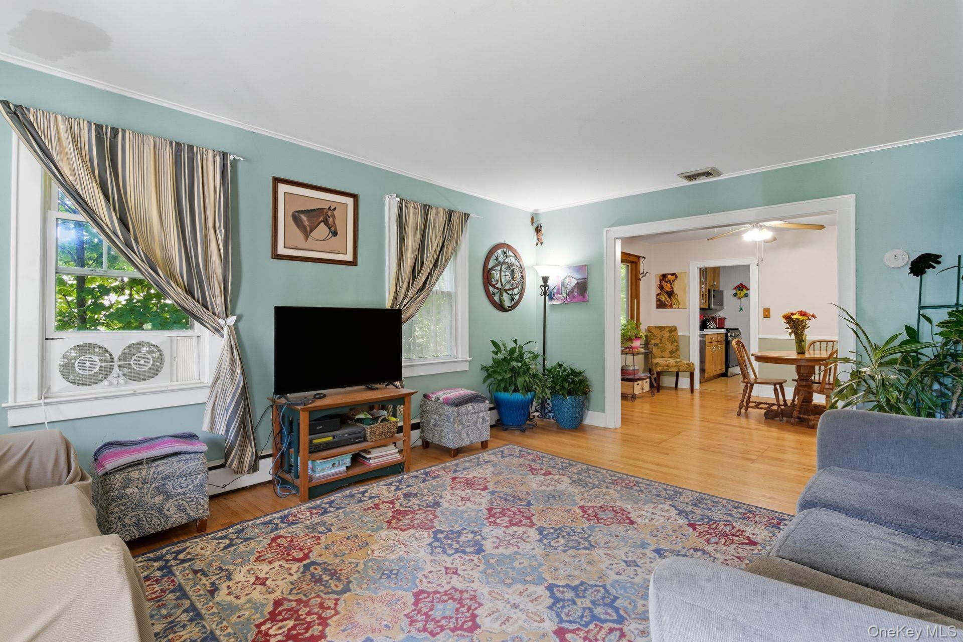 Single Family Overlook  Suffolk County, NY 11743, MLS-924433-4