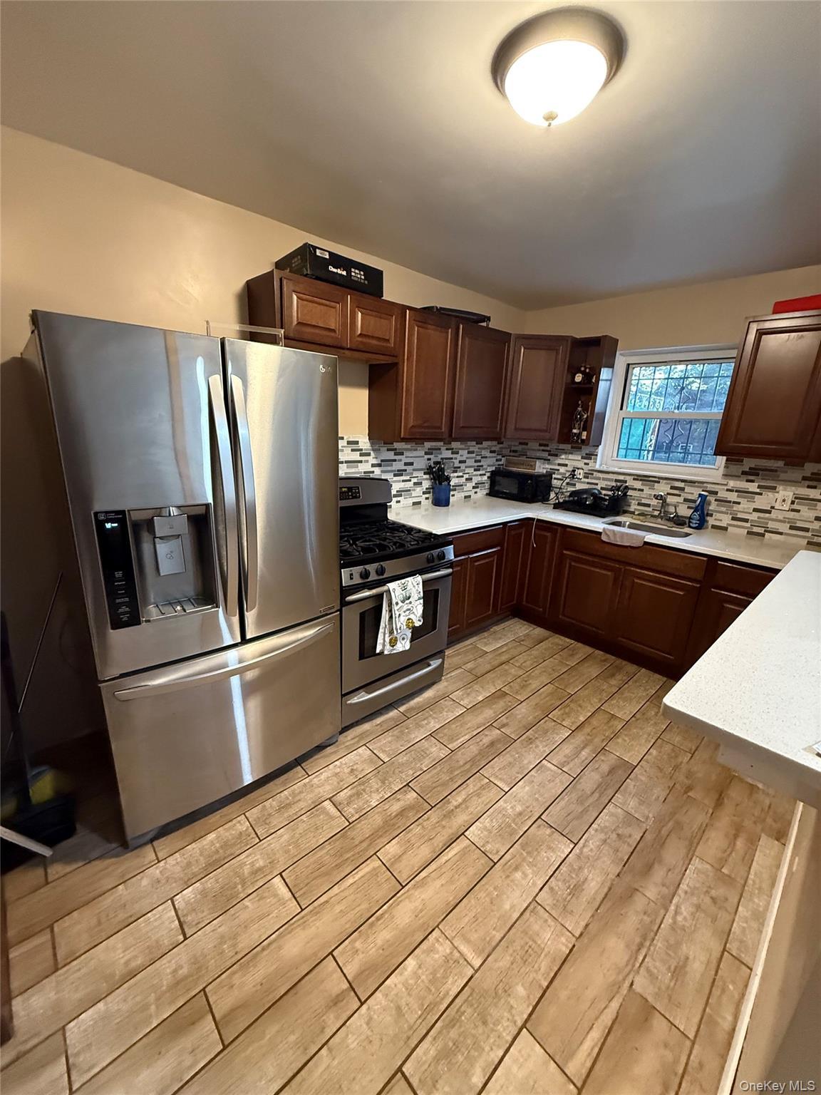 Single Family Howe  Bronx, NY 10473, MLS-924459-4