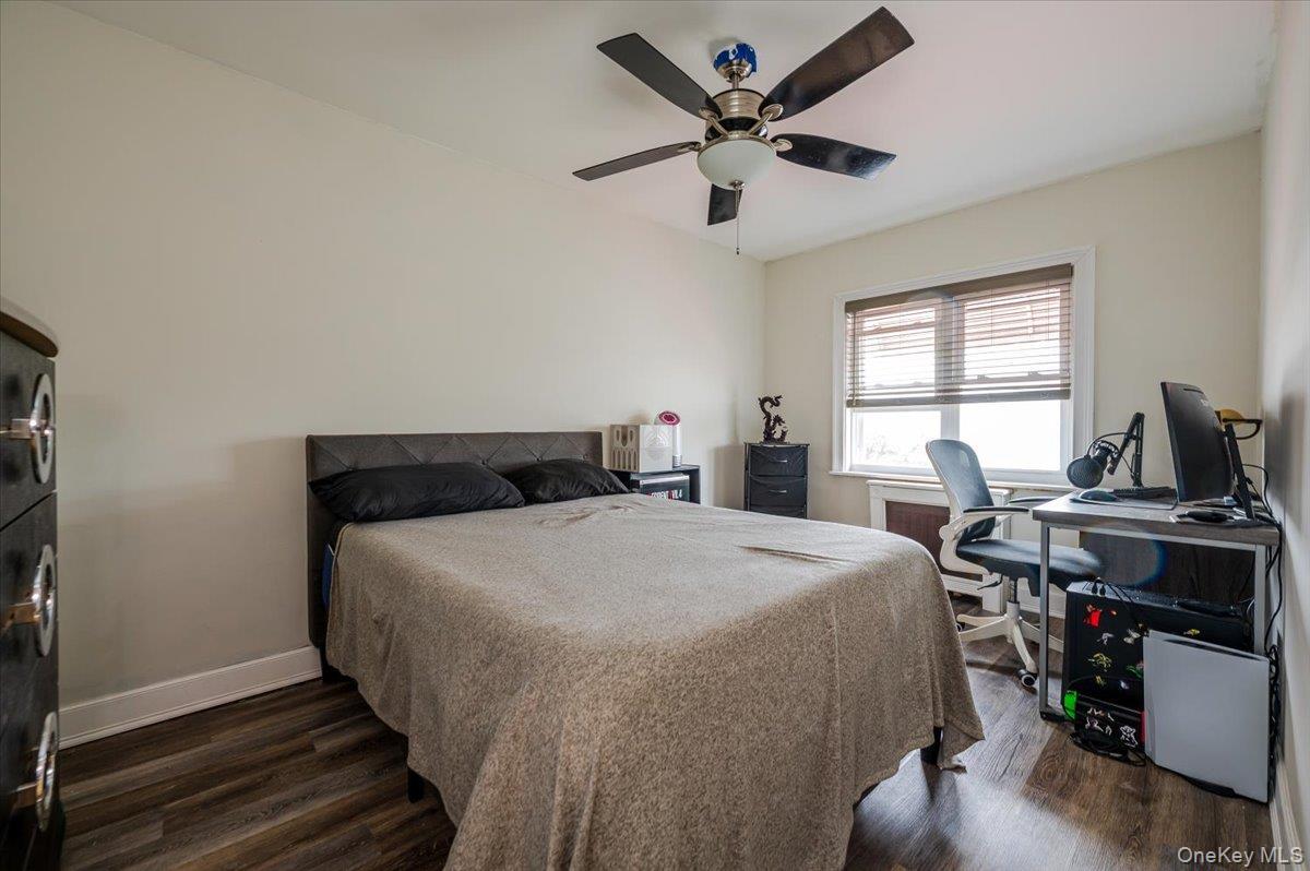 Single Family Waterbury Bronx, NY 10461, MLS-924464-10