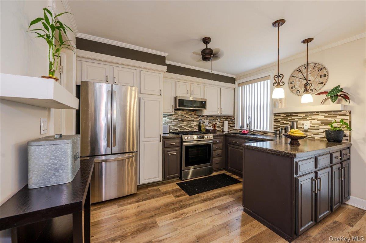 Single Family Waterbury Bronx, NY 10461, MLS-924464-7