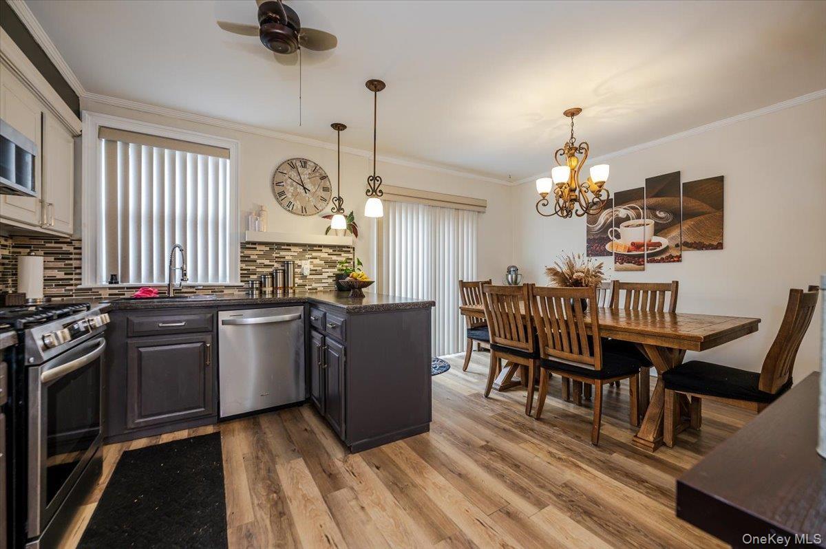 Single Family Waterbury Bronx, NY 10461, MLS-924464-8