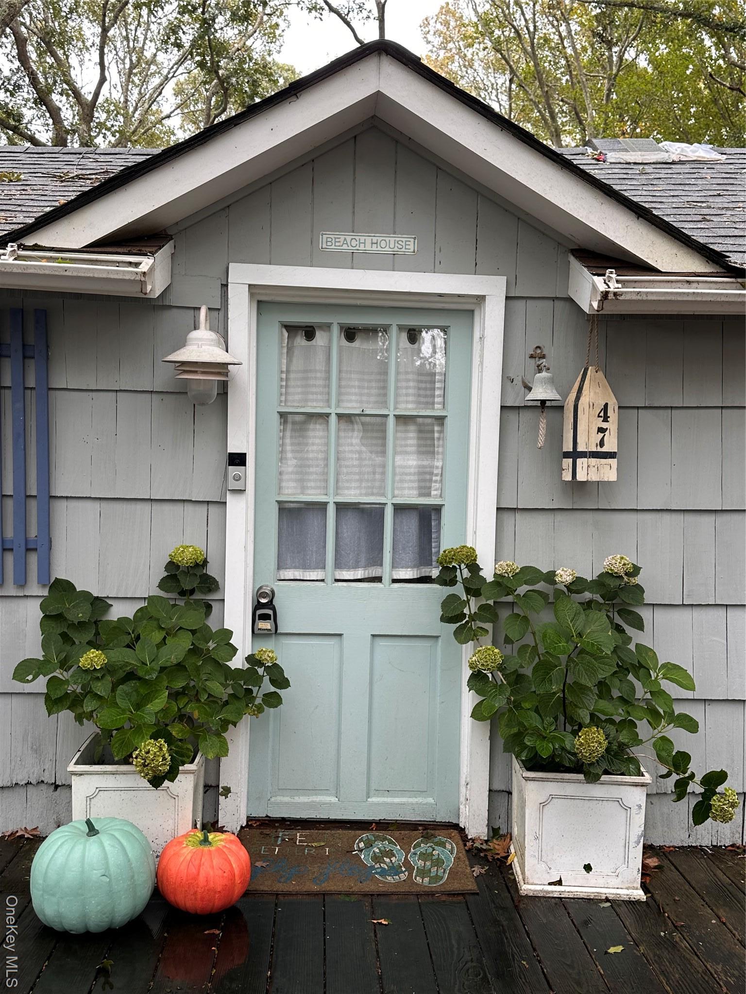 Single Family Woodcliff  Suffolk County, NY 11933, MLS-924465-3