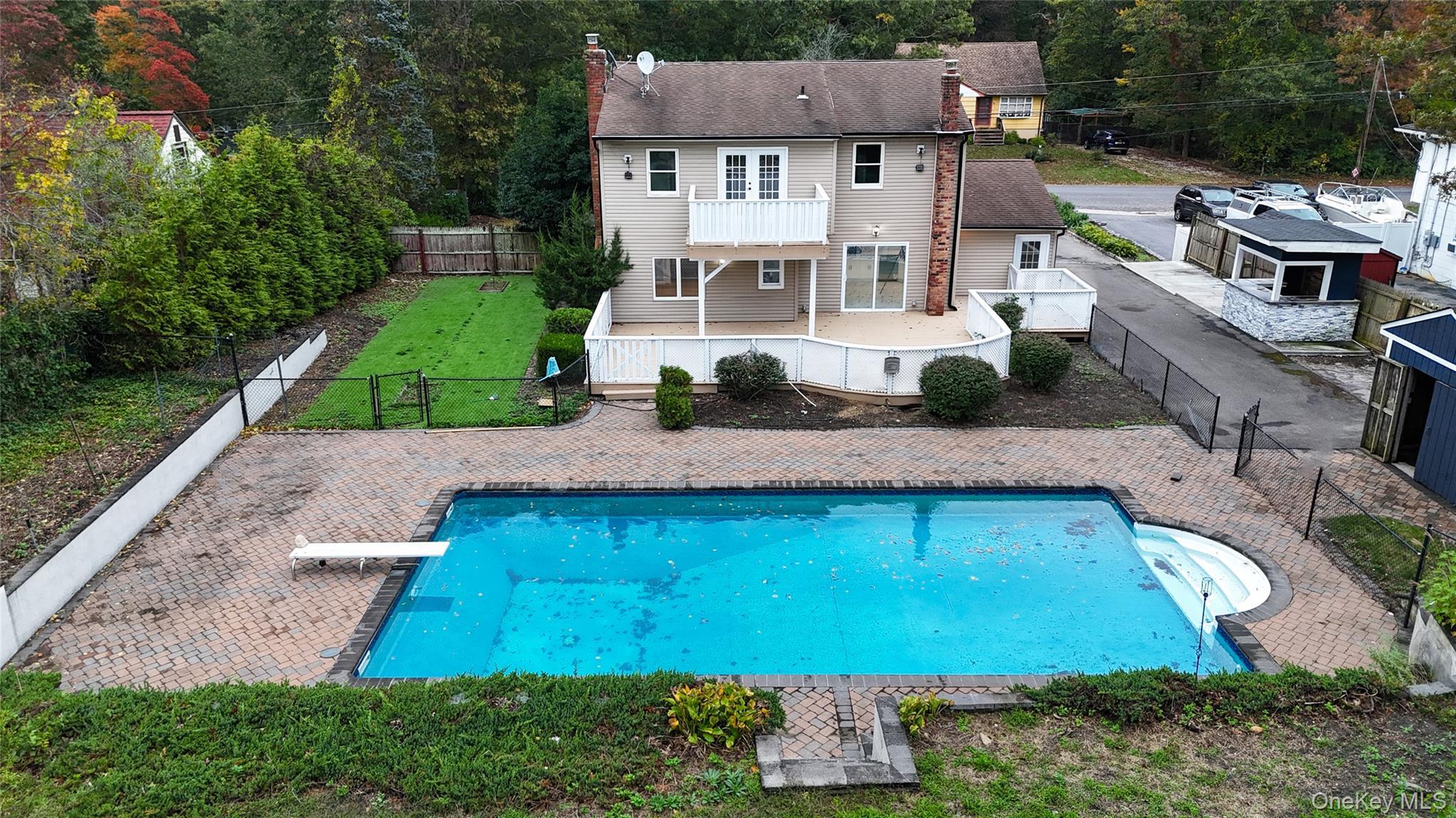 Single Family Birch Hollow  Suffolk County, NY 11967, MLS-924499-24