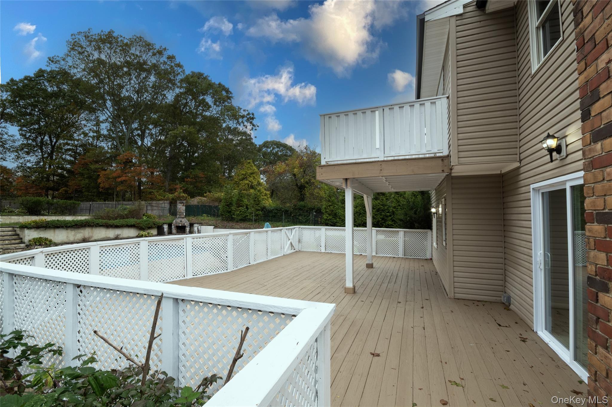 Single Family Birch Hollow  Suffolk County, NY 11967, MLS-924499-26