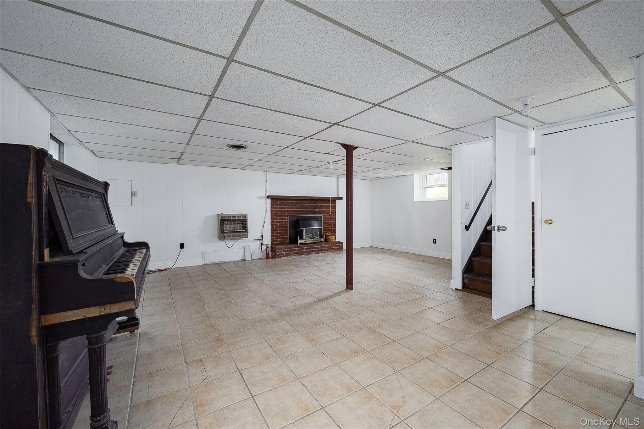 Single Family Lake  Dutchess County, NY 12567, MLS-924504-20