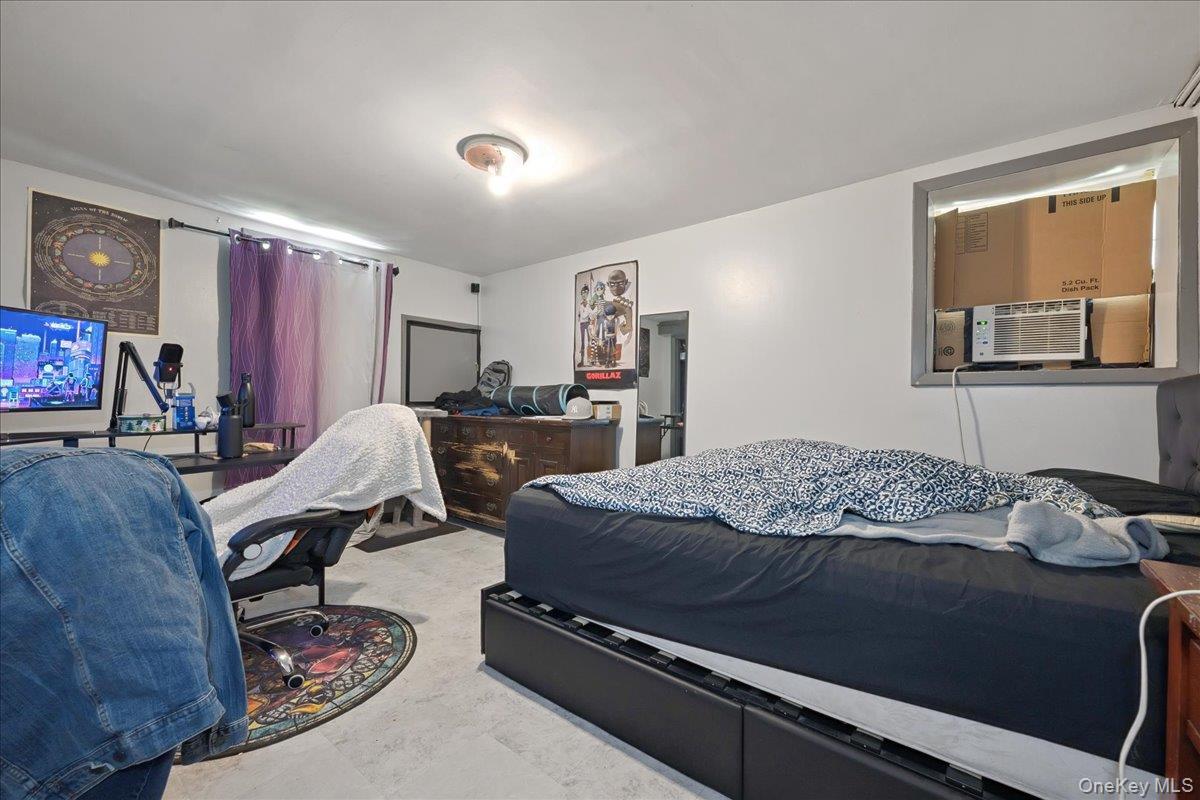 Single Family Broadway Nassau County, NY 11561, MLS-924516-17