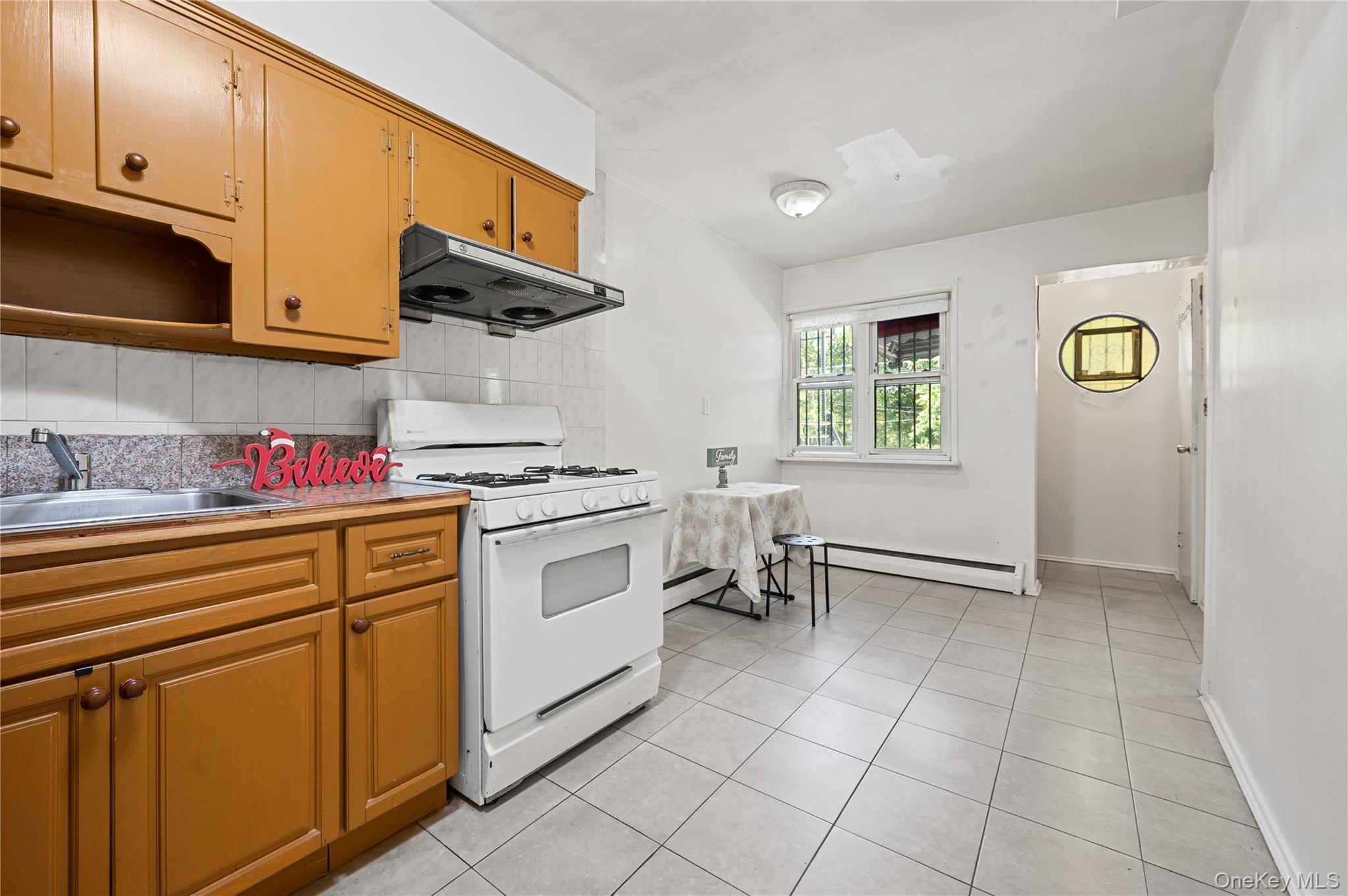 Single Family Peck  Queens, NY 11355, MLS-924517-12