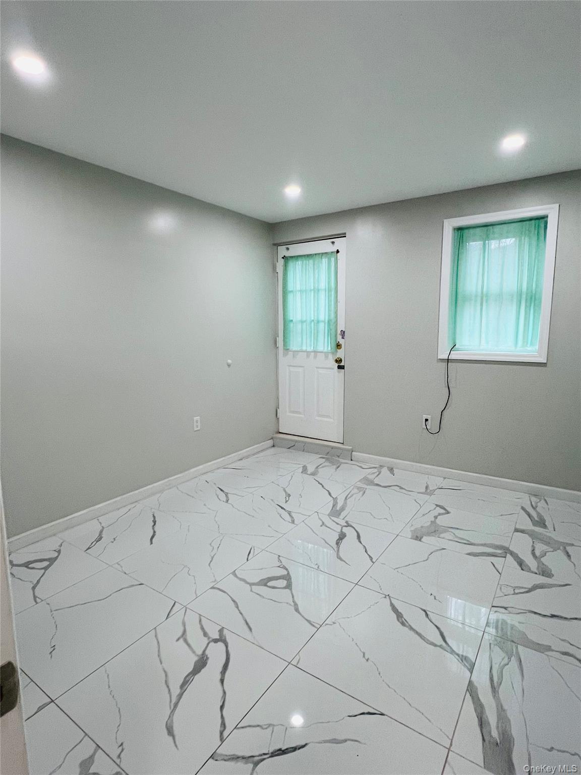 Single Family Peck  Queens, NY 11355, MLS-924517-29