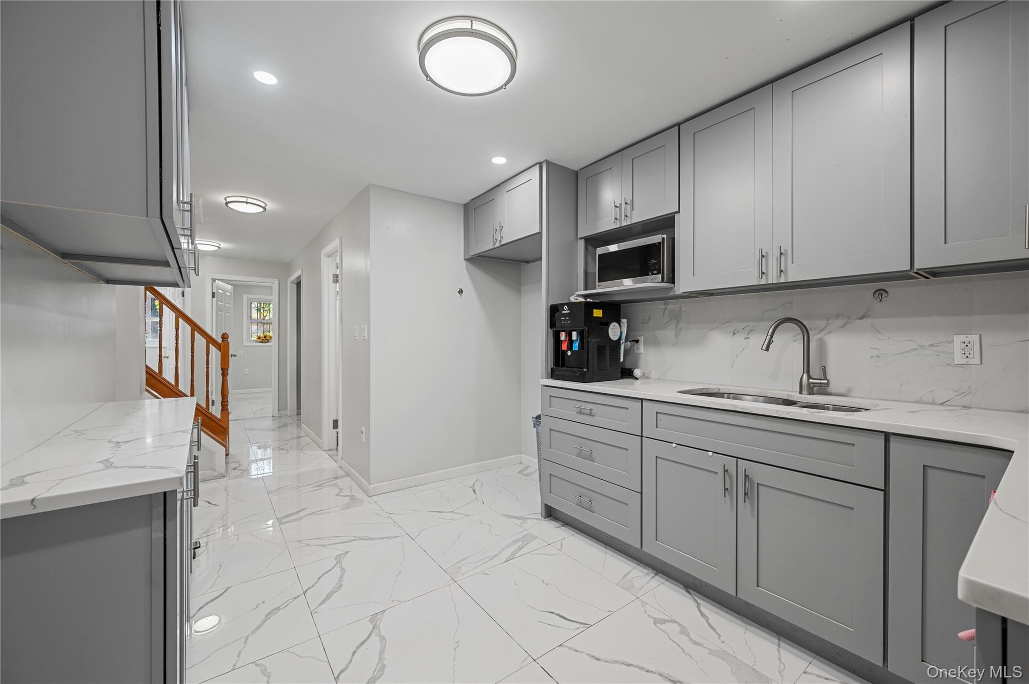 Single Family Peck  Queens, NY 11355, MLS-924517-5