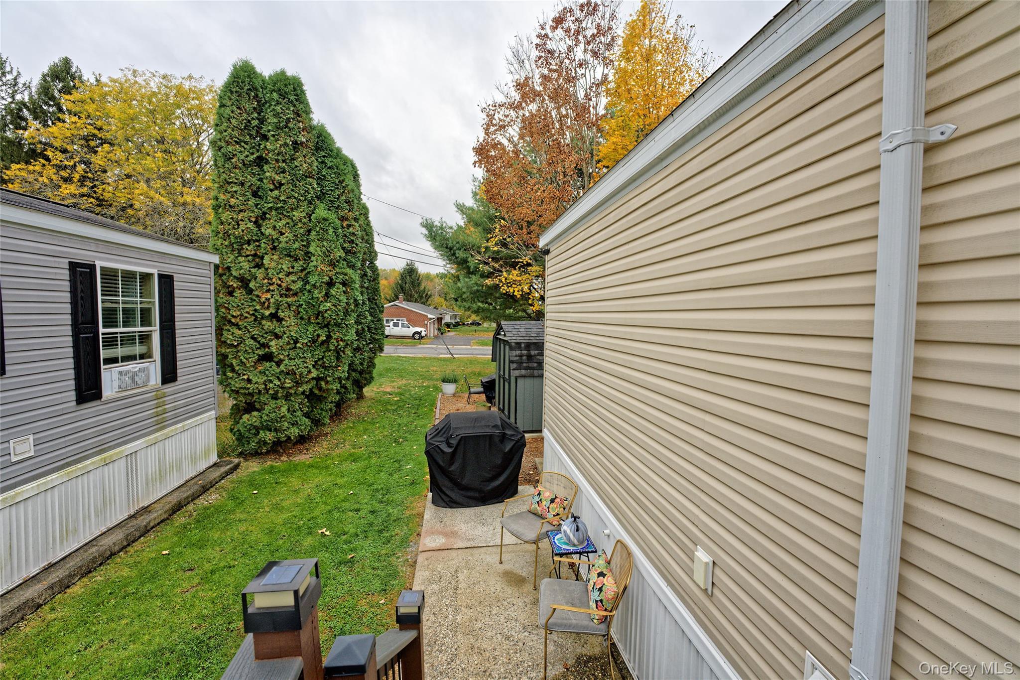 Single Family Matthew Dr, Castleton Out Of Area, NY 12033, MLS-924529-19