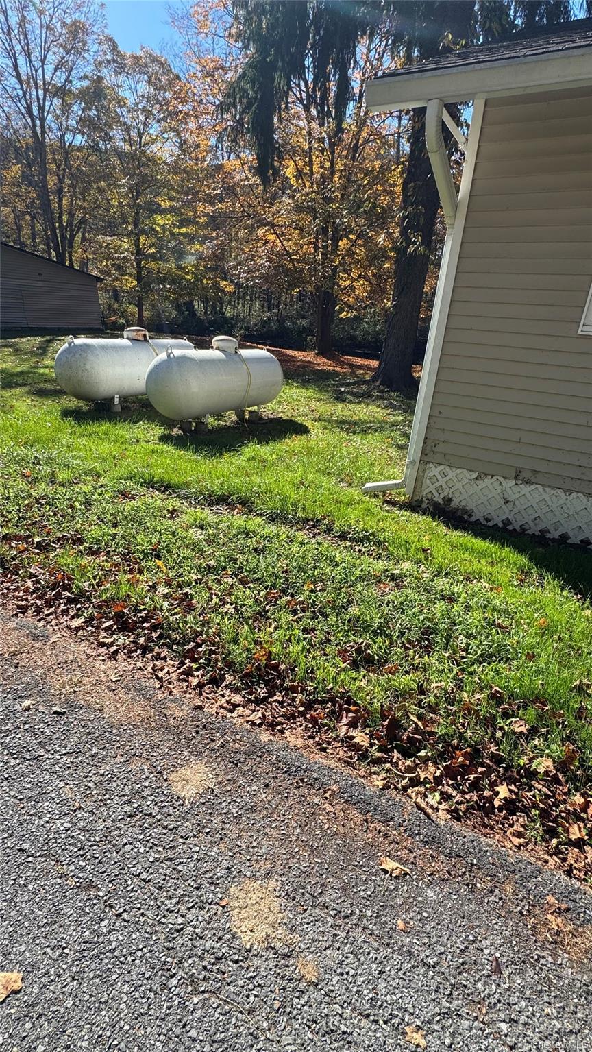 Single Family Blue Heron Dutchess County, NY 12580, MLS-924539-4