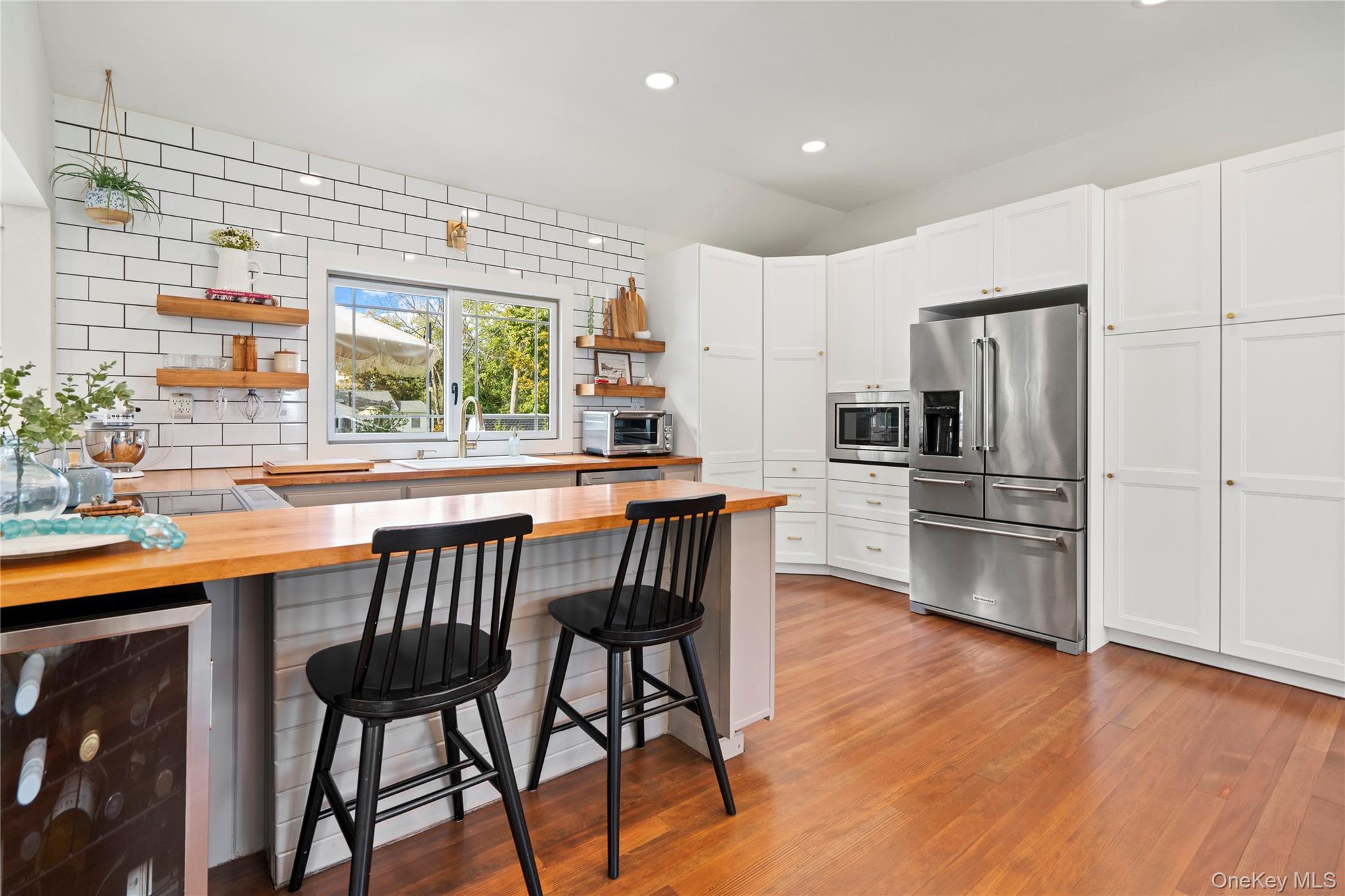 Single Family Bay  Suffolk County, NY 11772, MLS-924549-13