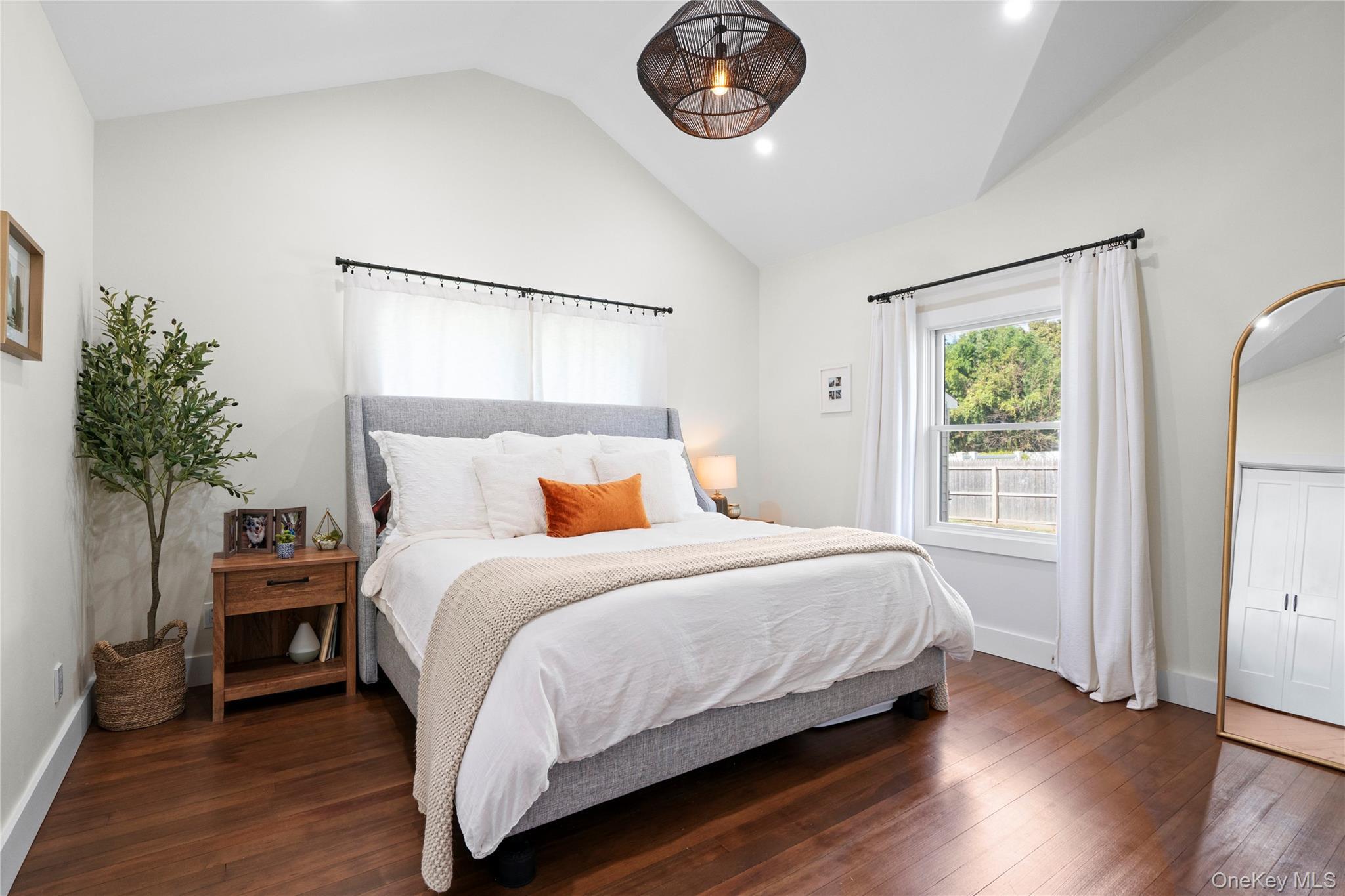 Single Family Bay  Suffolk County, NY 11772, MLS-924549-17