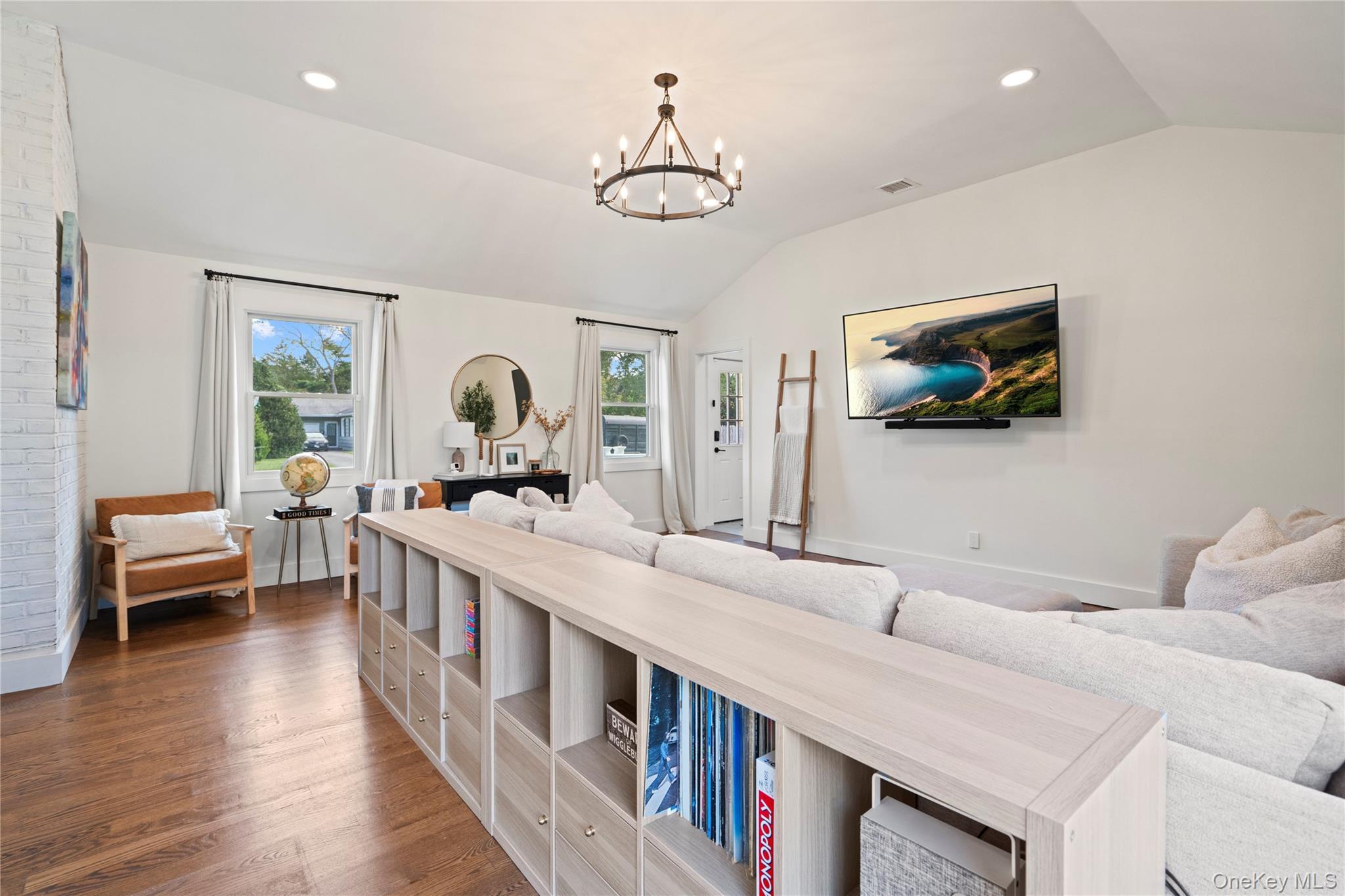 Single Family Bay  Suffolk County, NY 11772, MLS-924549-8