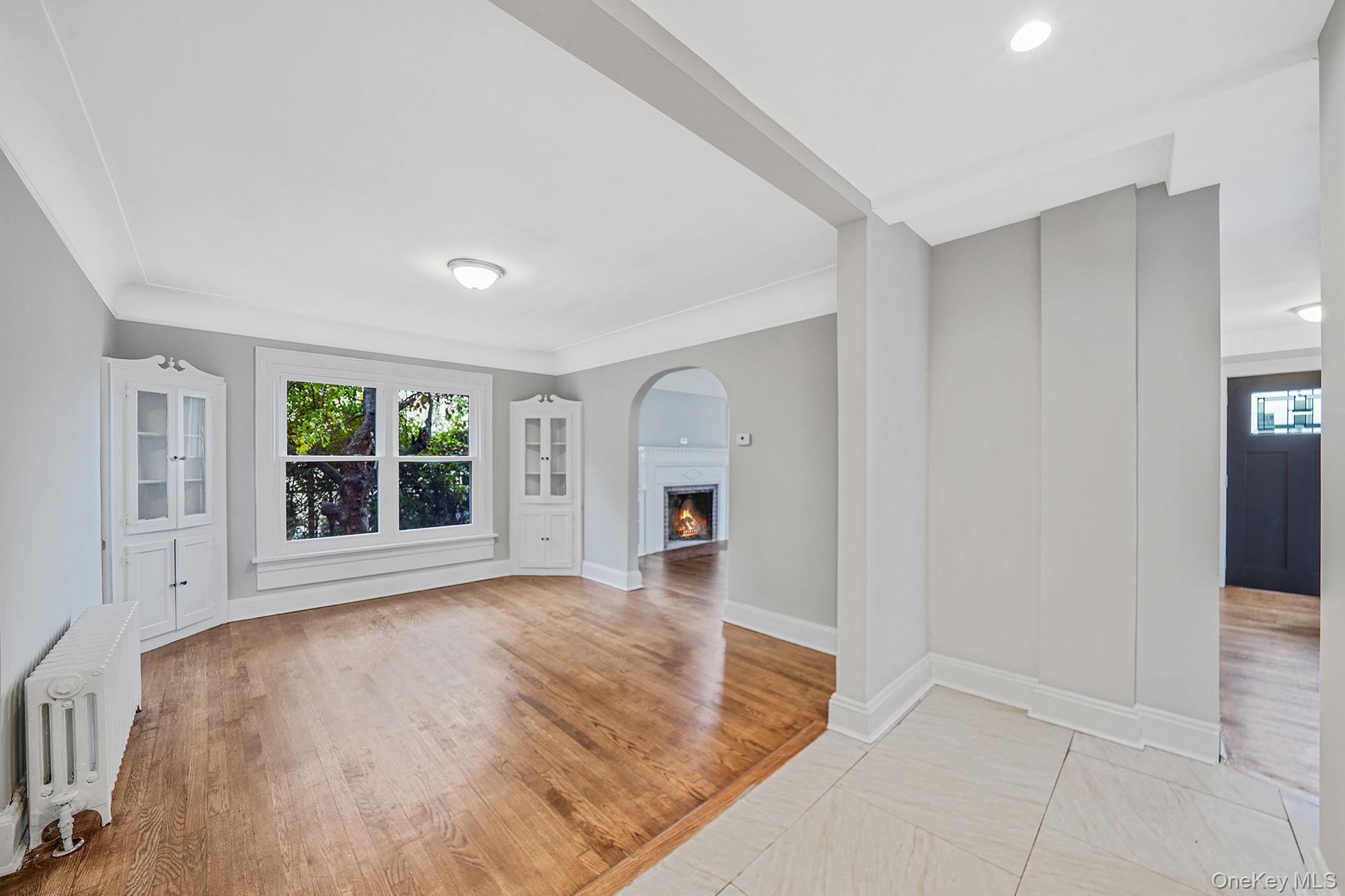 Single Family Duncan  Nassau County, NY 11550, MLS-924552-12