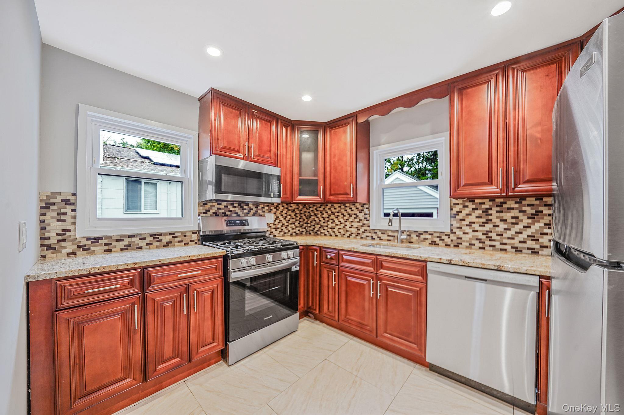 Single Family Duncan  Nassau County, NY 11550, MLS-924552-13