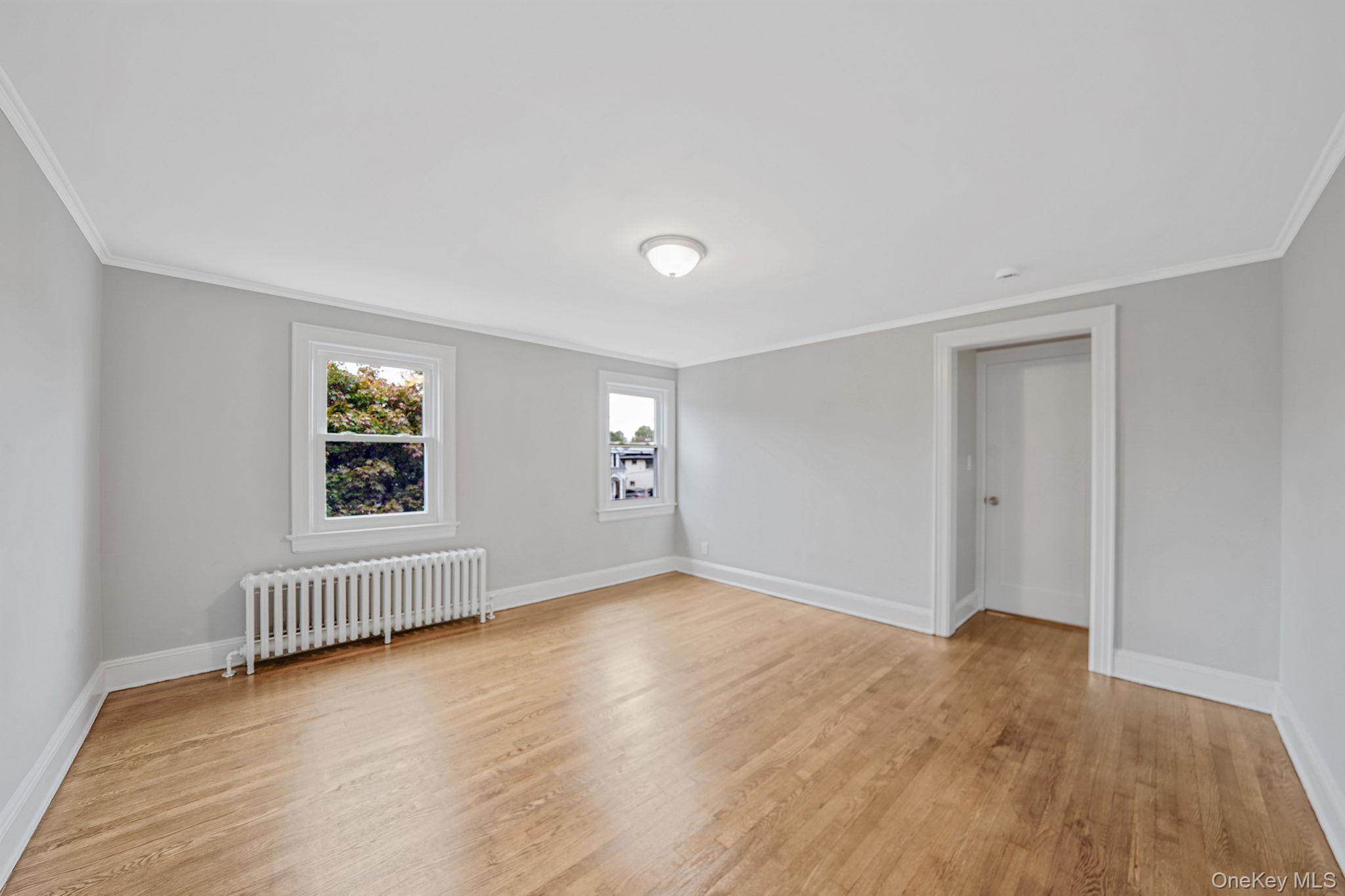 Single Family Duncan  Nassau County, NY 11550, MLS-924552-15