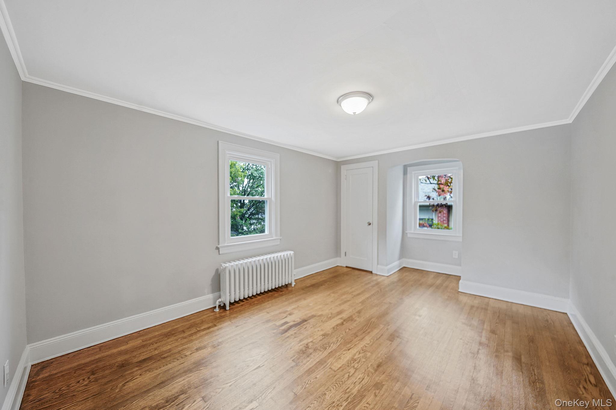 Single Family Duncan  Nassau County, NY 11550, MLS-924552-16