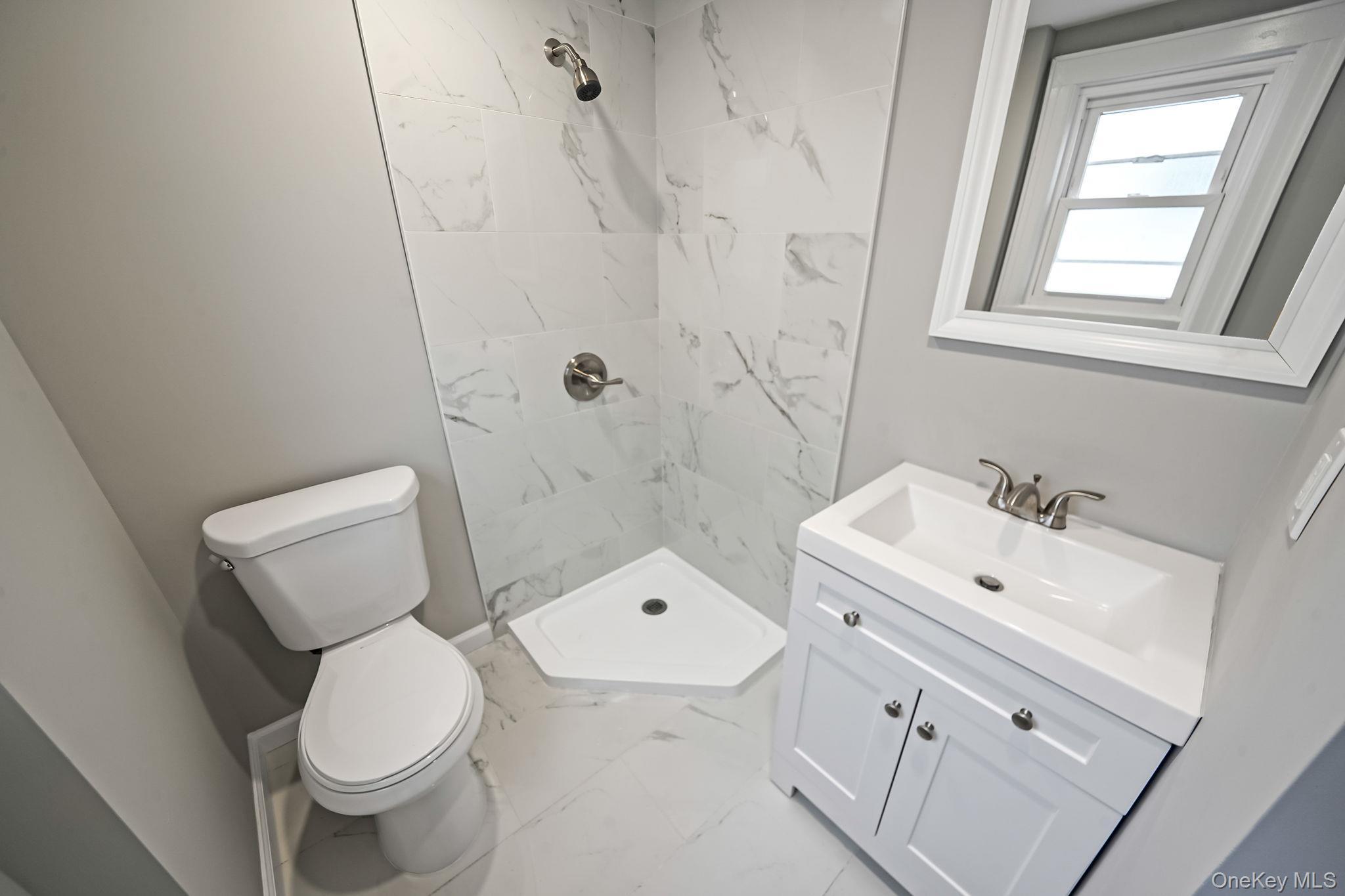 Single Family Duncan  Nassau County, NY 11550, MLS-924552-19