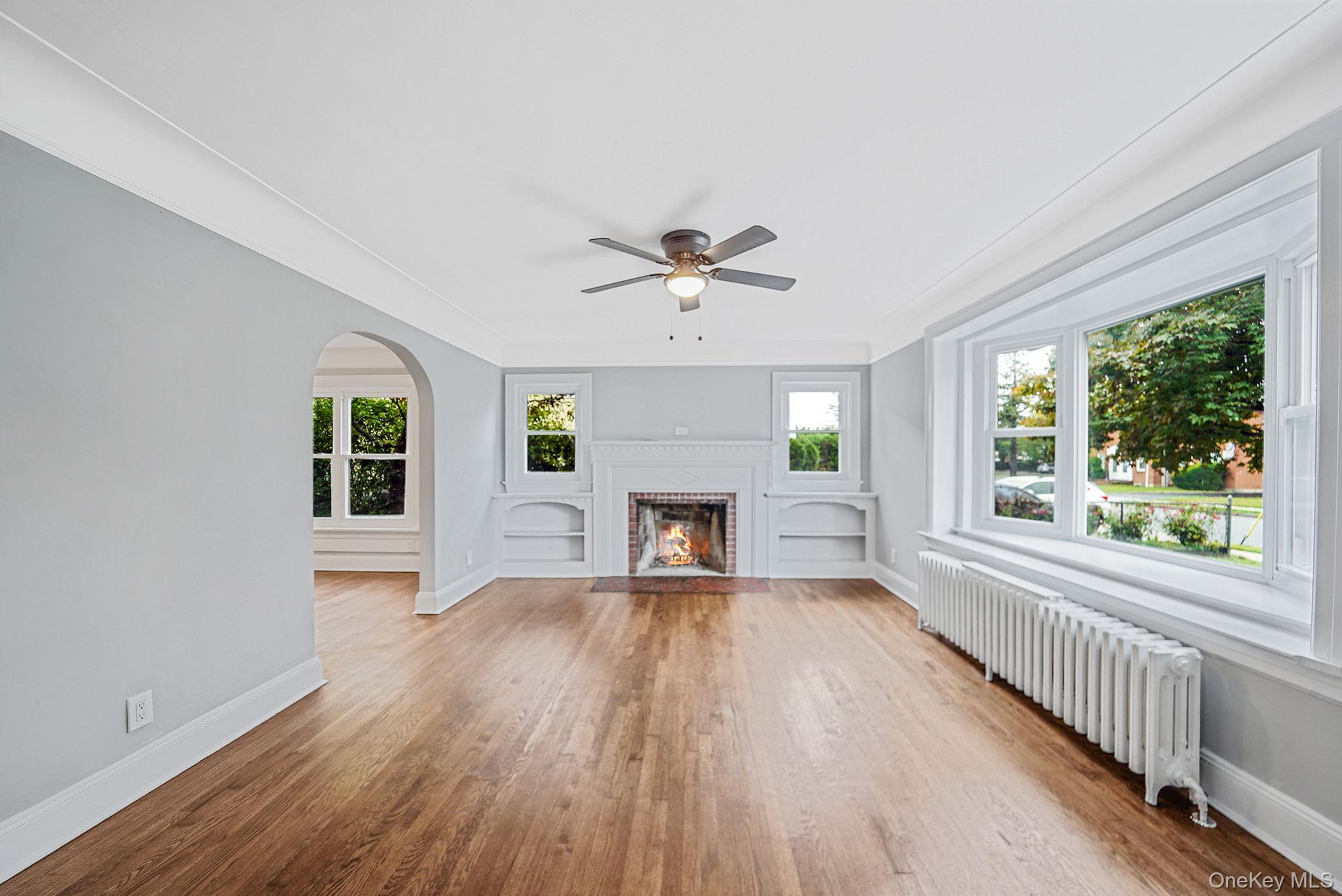 Single Family Duncan  Nassau County, NY 11550, MLS-924552-7