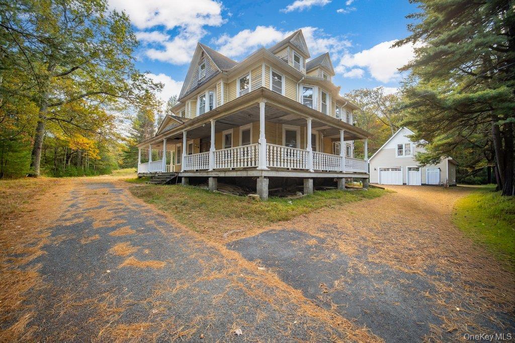 Single Family Little  Sullivan County, NY 12790, MLS-924562-2