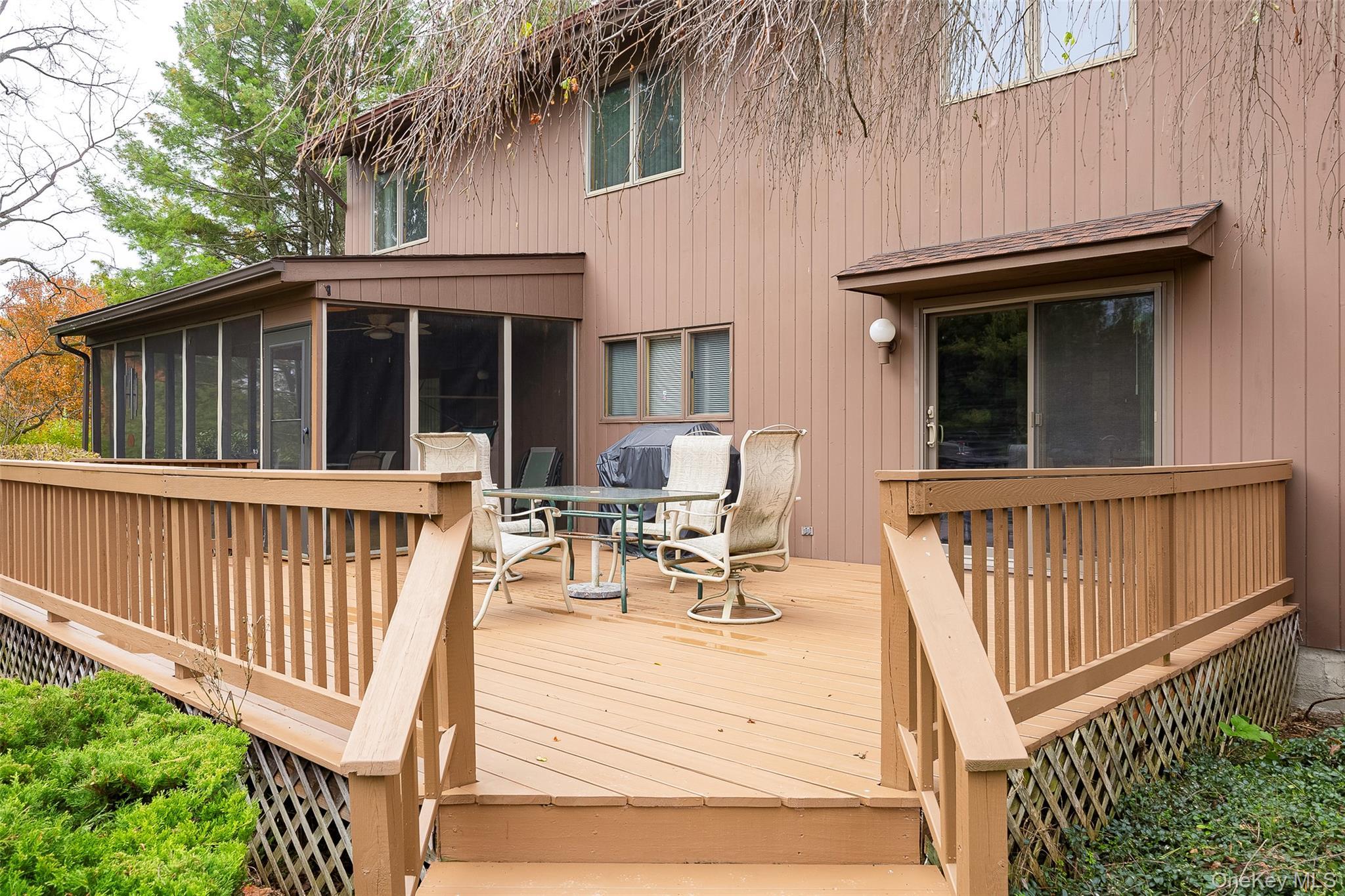 Single Family English Dutchess County, NY 12569, MLS-924564-25