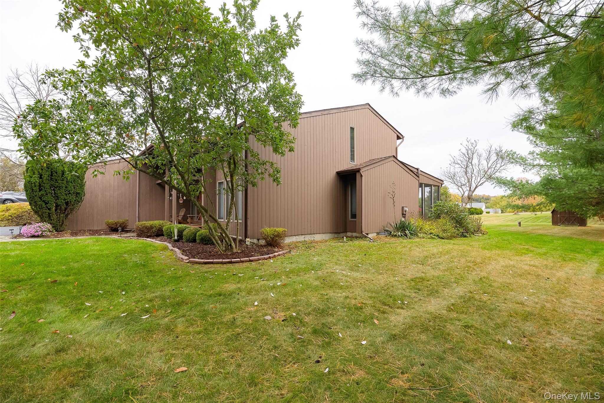 Single Family English Dutchess County, NY 12569, MLS-924564-29